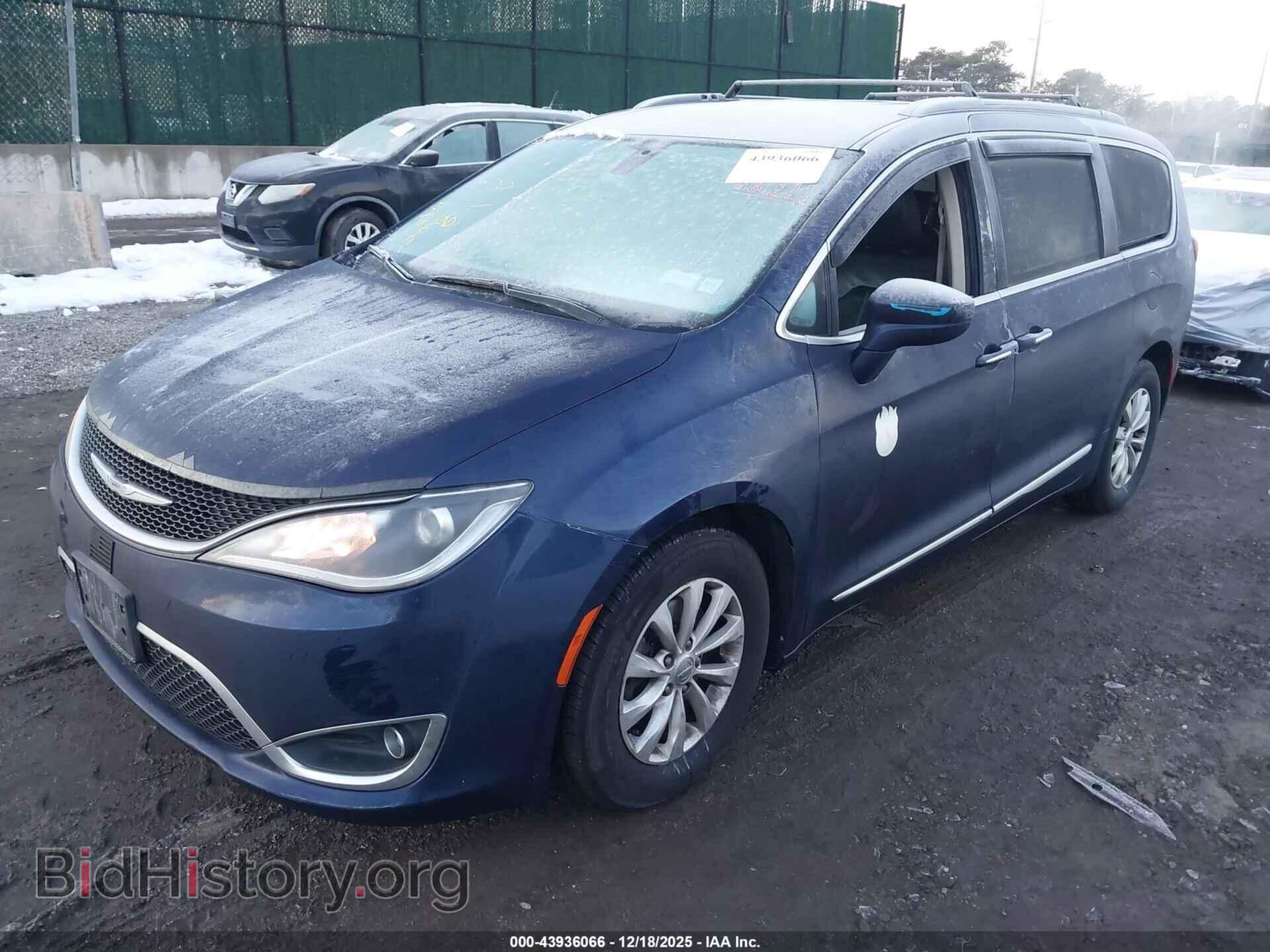 2017 CHRYSLER PACIFICA - VIN: 2C4RC1BG7HR633935 - Фото 2