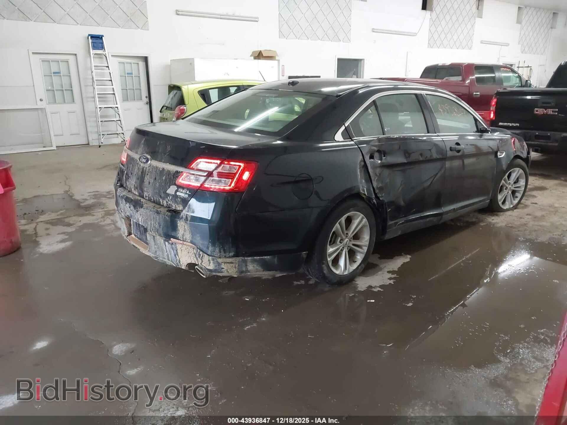 2014 FORD TAURUS - VIN: 1FAHP2H8XEG174991 - Фото 4