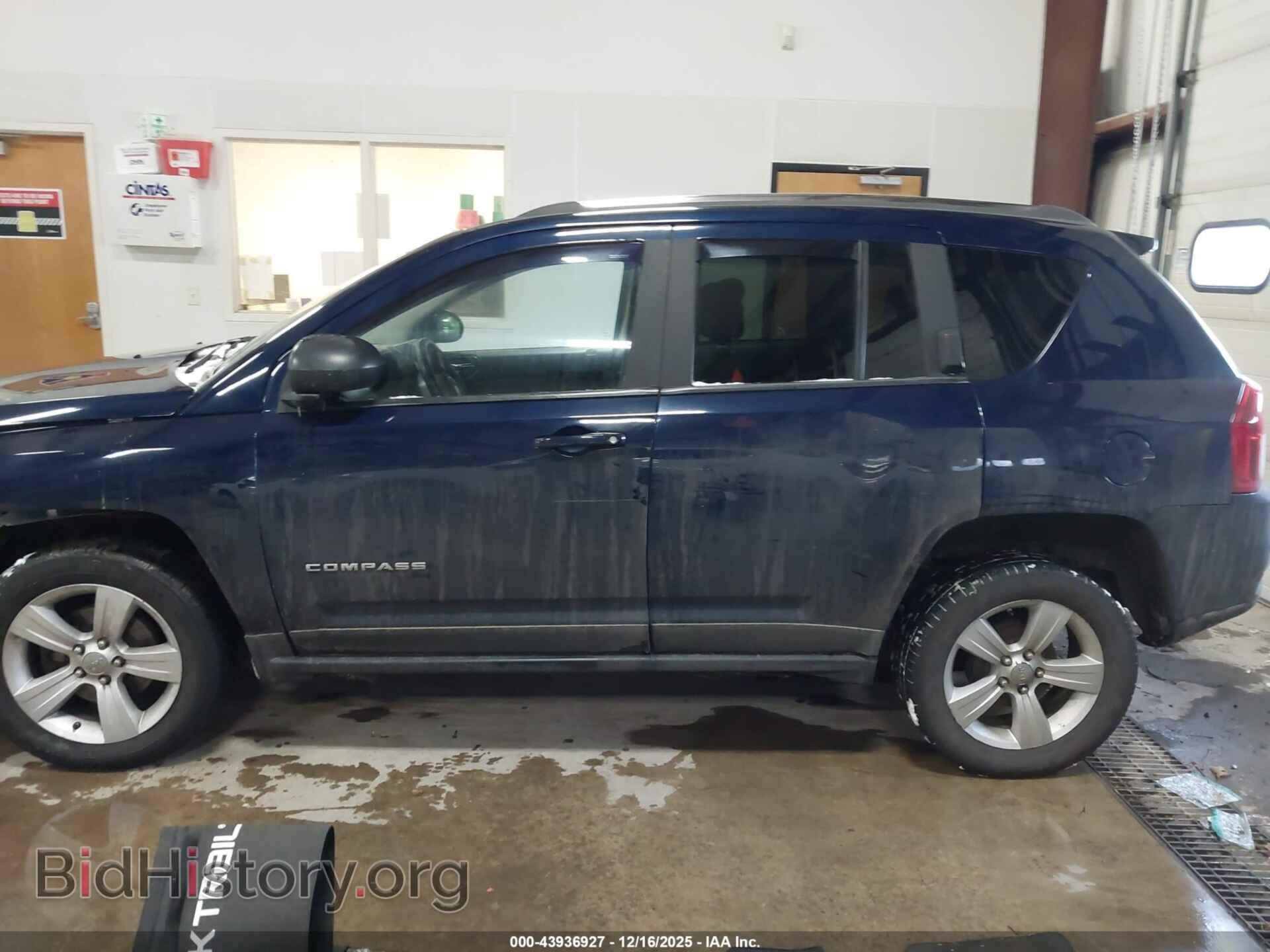 2012 JEEP COMPASS - VIN: 1C4NJCEA3CD685257 - Photo 14