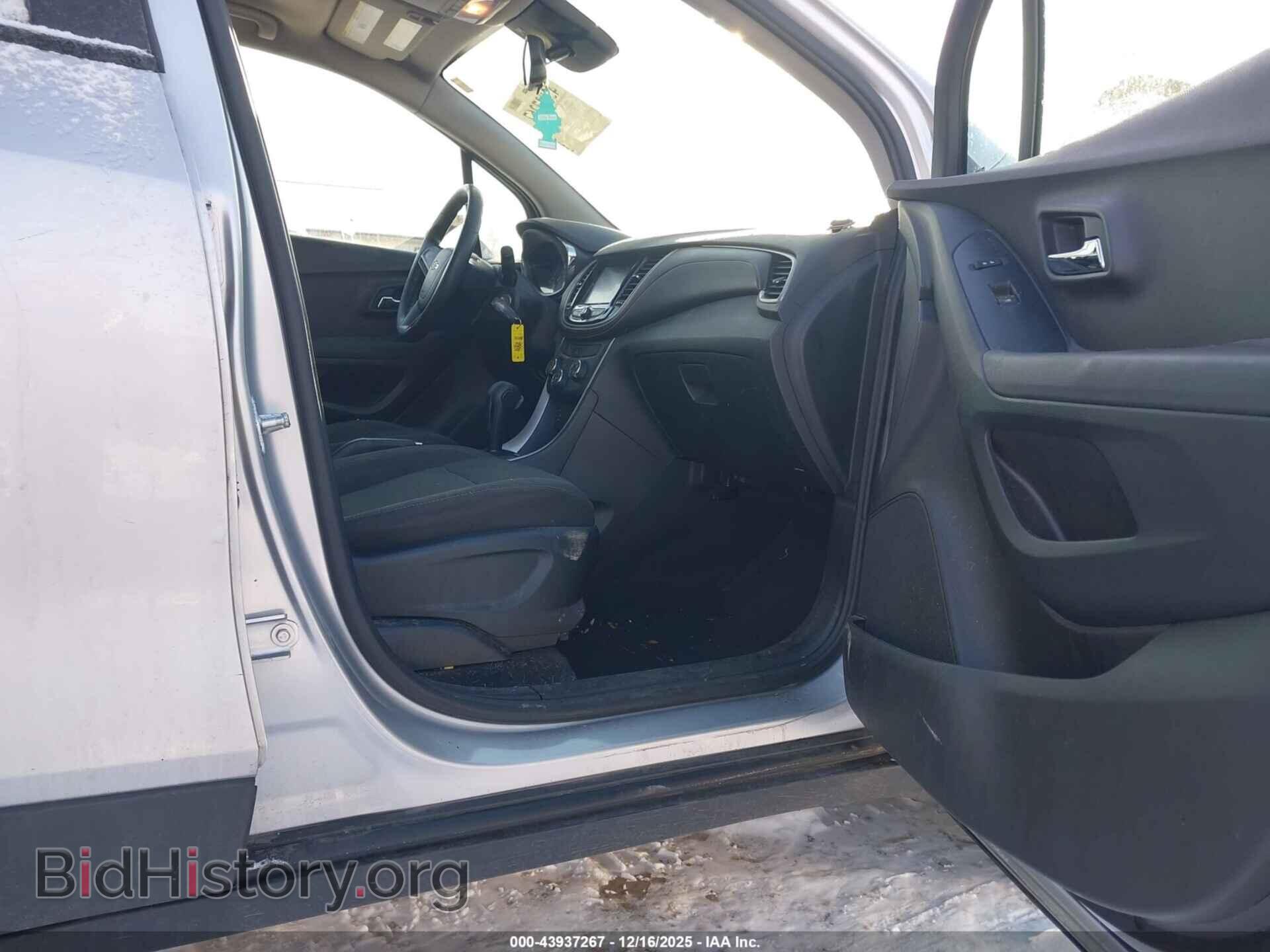2017 CHEVROLET TRAX - VIN: 3GNCJKSB3HL289711 - Фото 5
