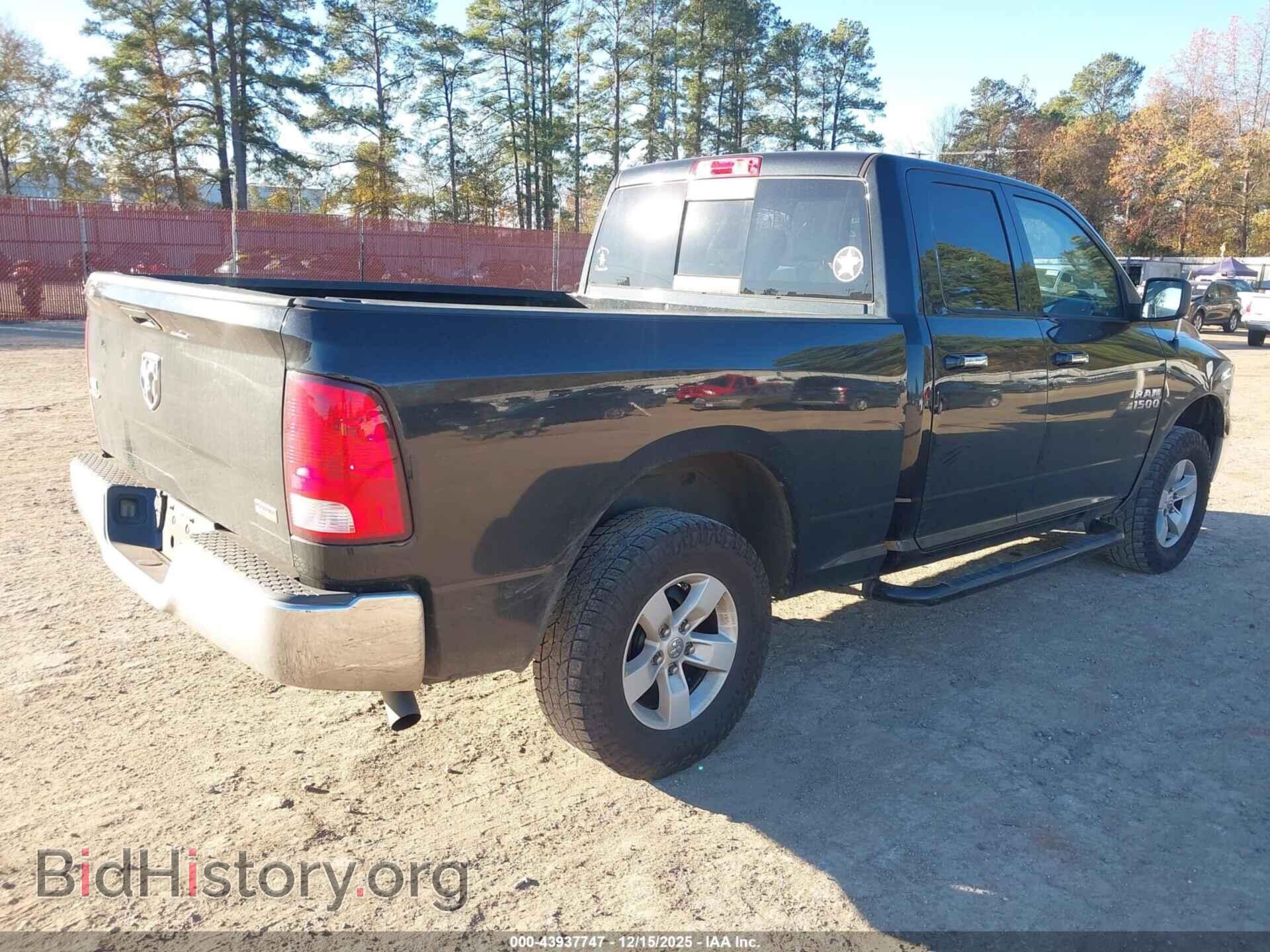 2018 RAM 1500 - VIN: 1C6RR6GG7JS303793 - Фото 4
