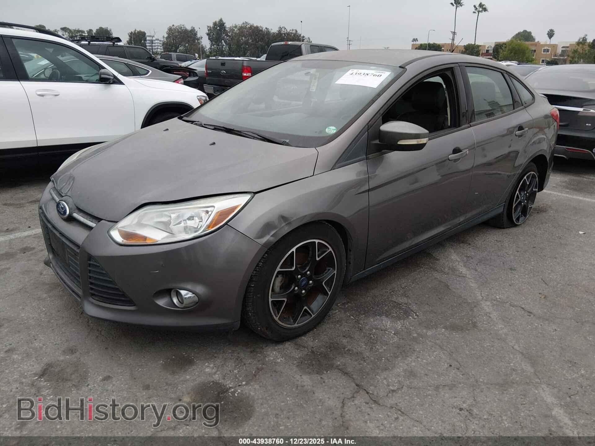 2013 FORD FOCUS - VIN: 1FADP3F24DL374046 - Photo 2
