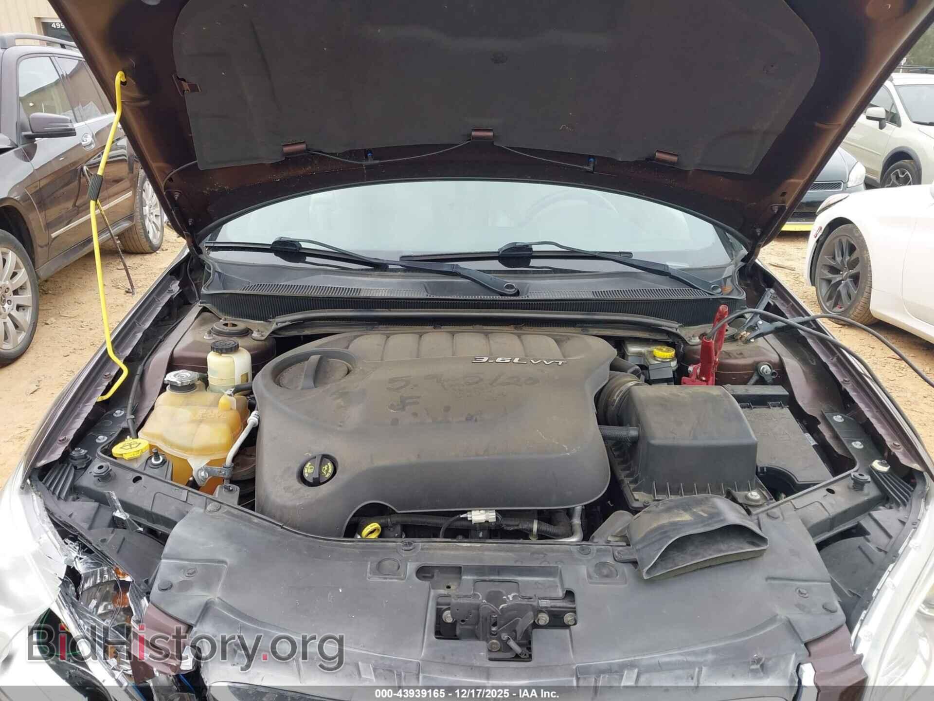 2013 CHRYSLER 200 - VIN: 1C3BCBFG7DN633334 - Фото 10