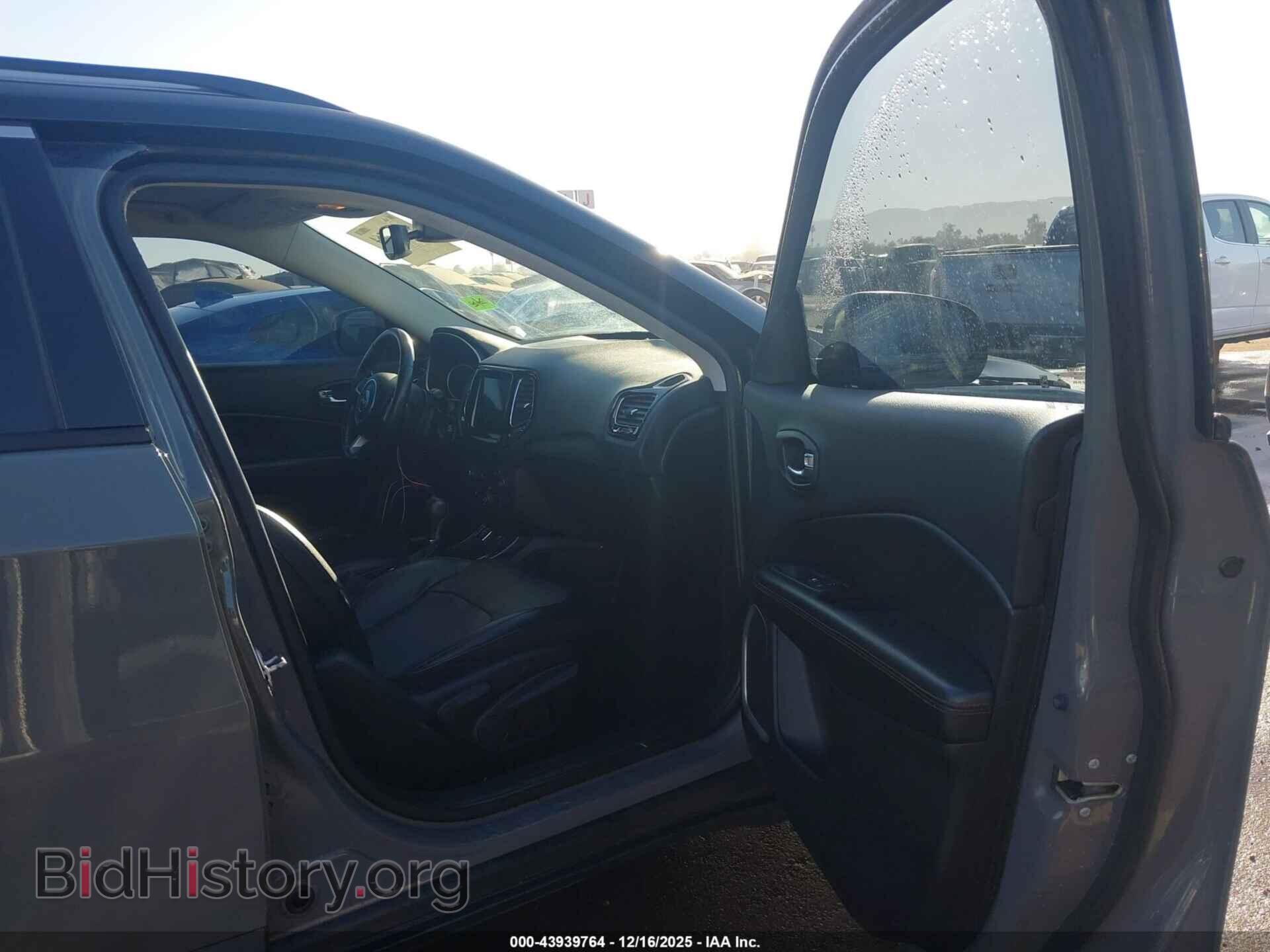 2020 JEEP COMPASS - VIN: 3C4NJCCB4LT155613 - Фото 5