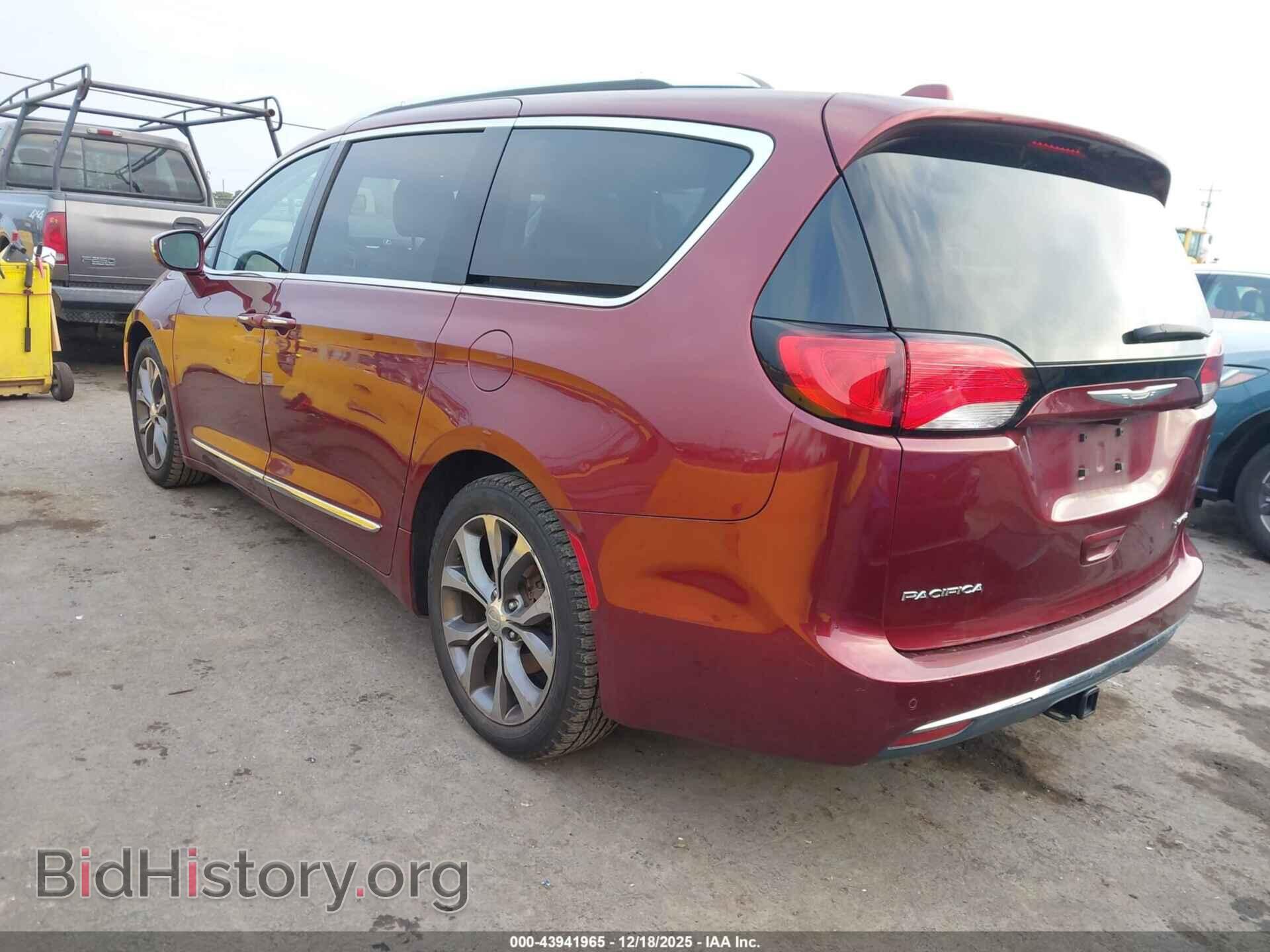 2017 CHRYSLER PACIFICA - VIN: 2C4RC1GG3HR812529 - Фото 3