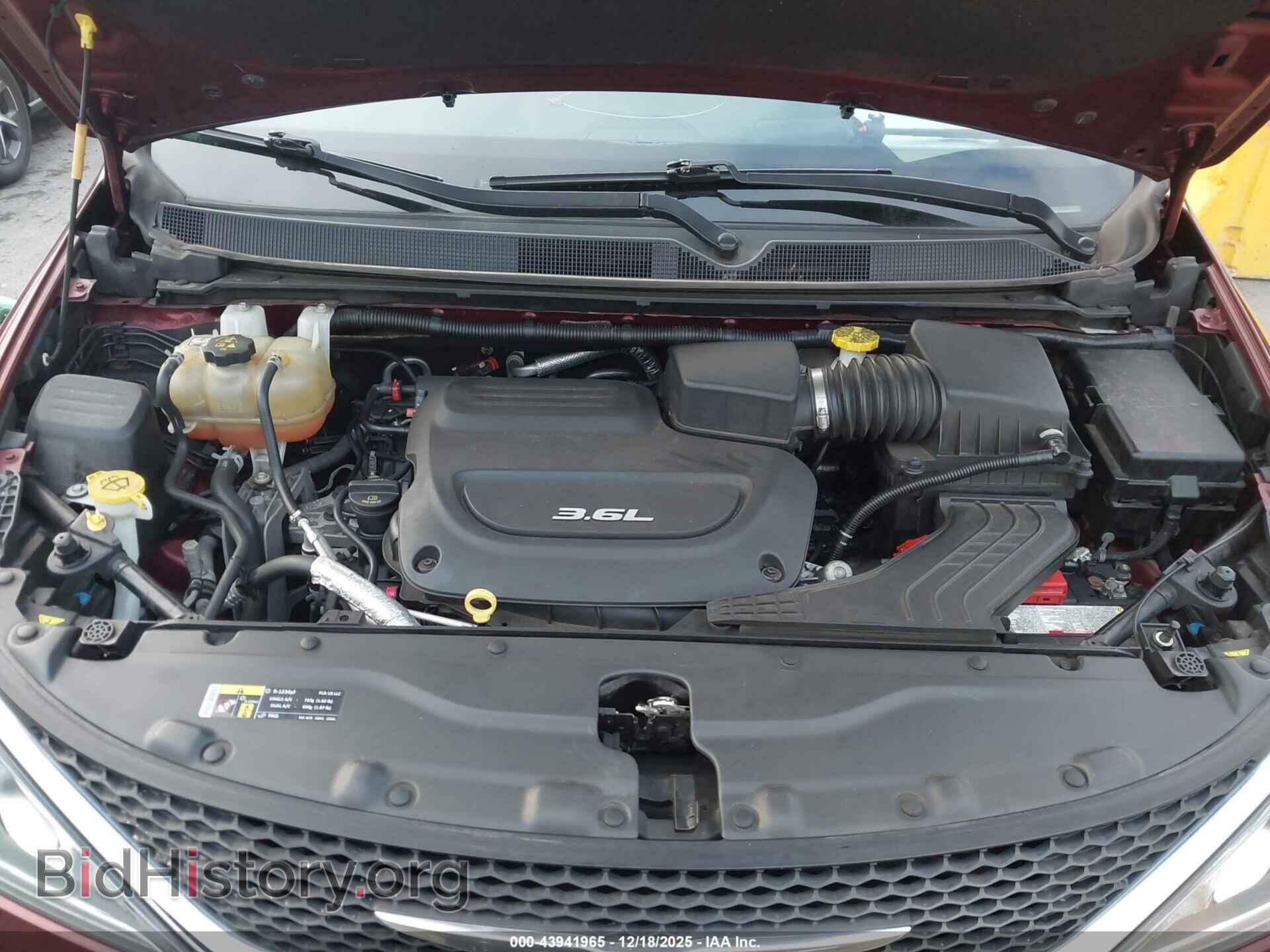2017 CHRYSLER PACIFICA - VIN: 2C4RC1GG3HR812529 - Фото 10