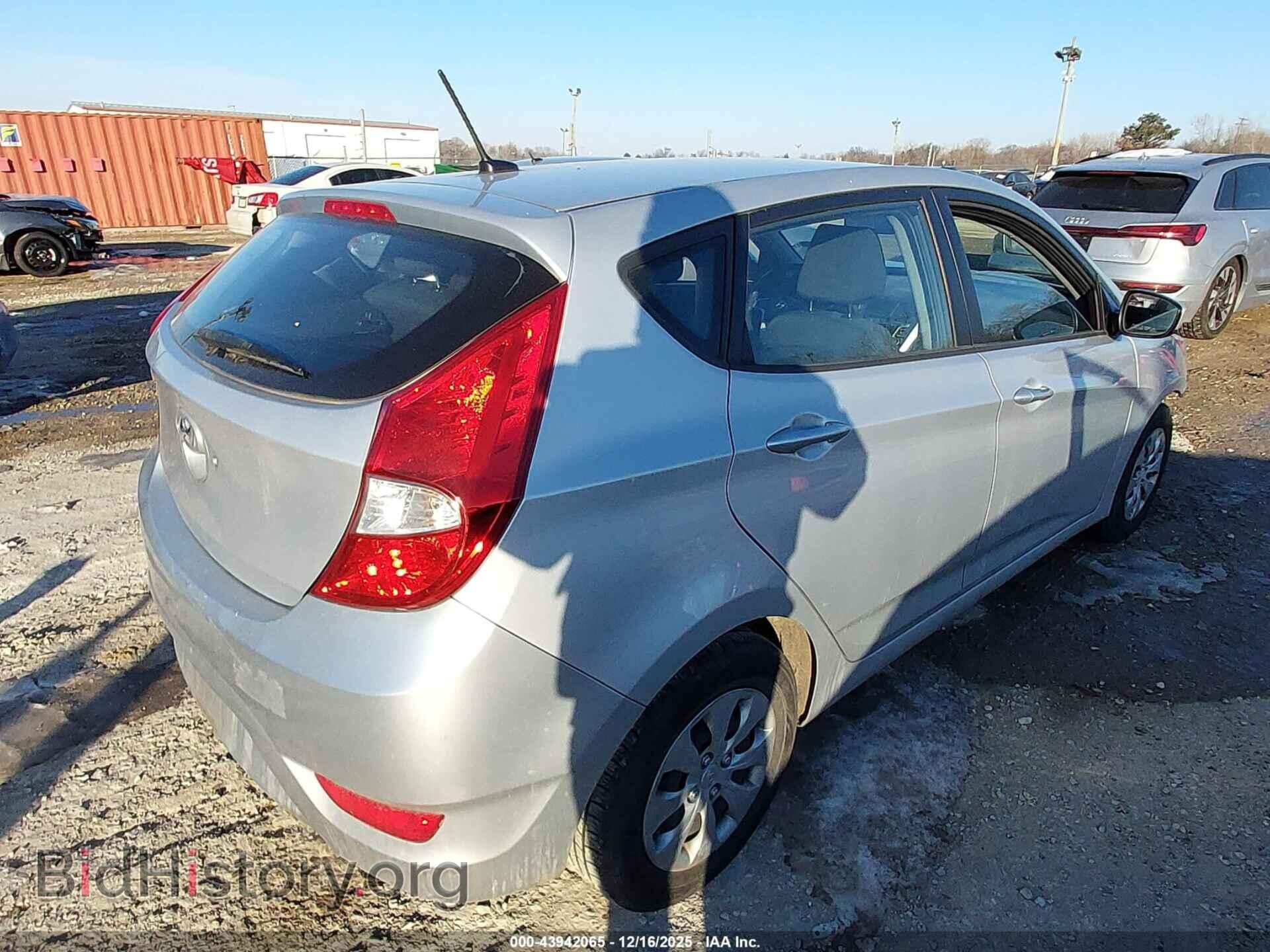2017 HYUNDAI ACCENT - VIN: KMHCT5AE7HU319875 - Фото 4