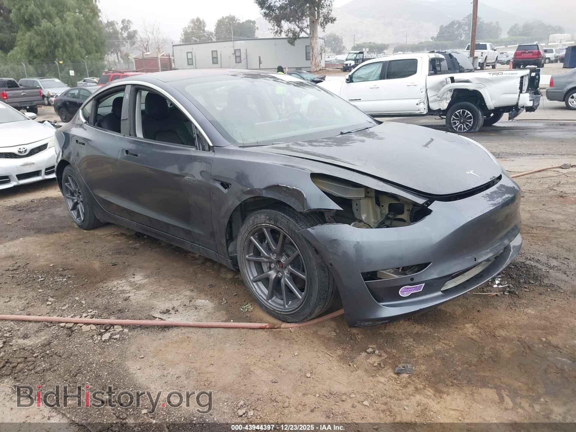 Photo 5YJ3E1EB7JF128737 - TESLA MODEL 3 2018
