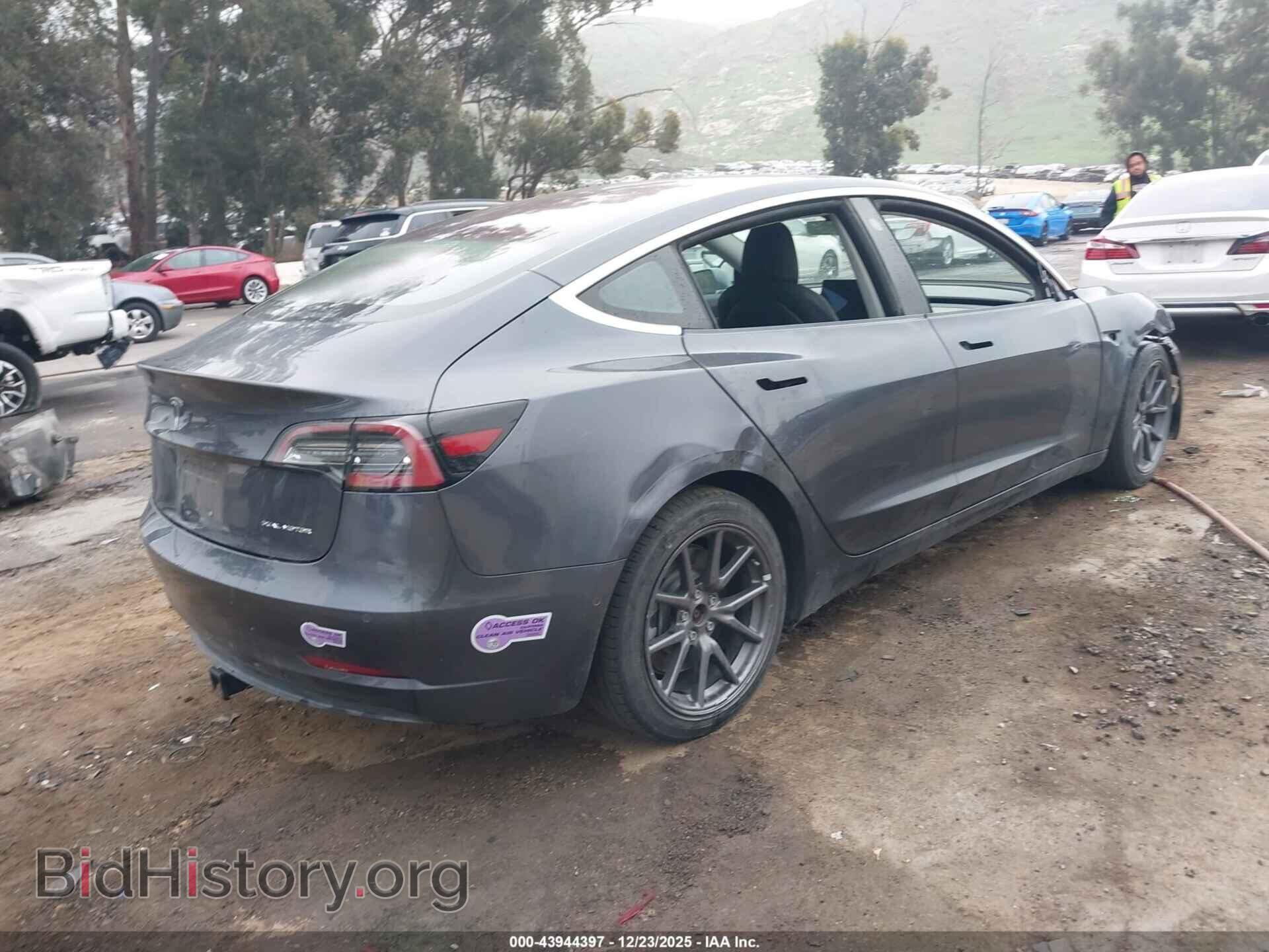 2018 TESLA MODEL 3 - VIN: 5YJ3E1EB7JF128737 - Фото 4