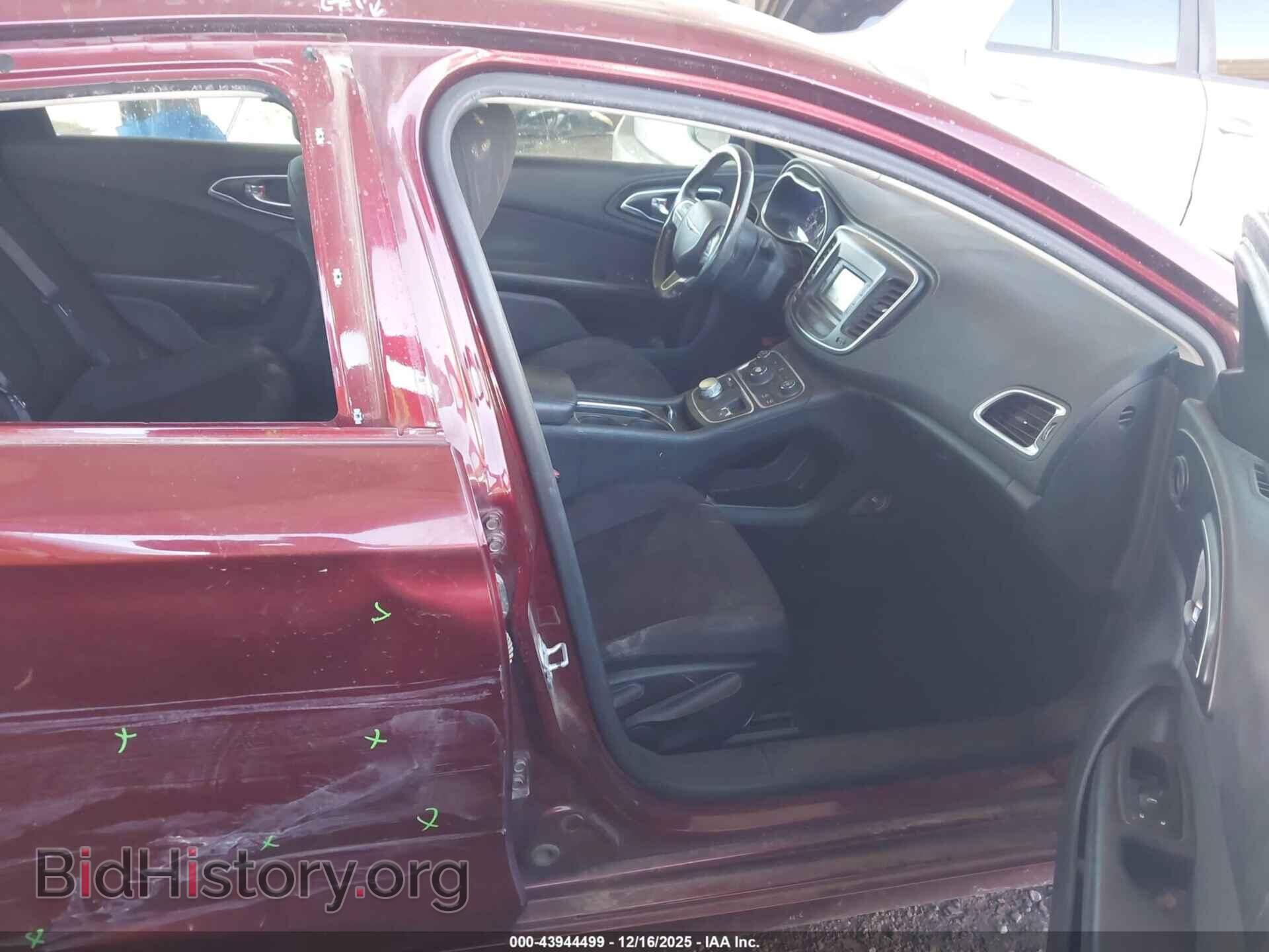 2016 CHRYSLER 200 - VIN: 1C3CCCFB3GN188982 - Фото 5