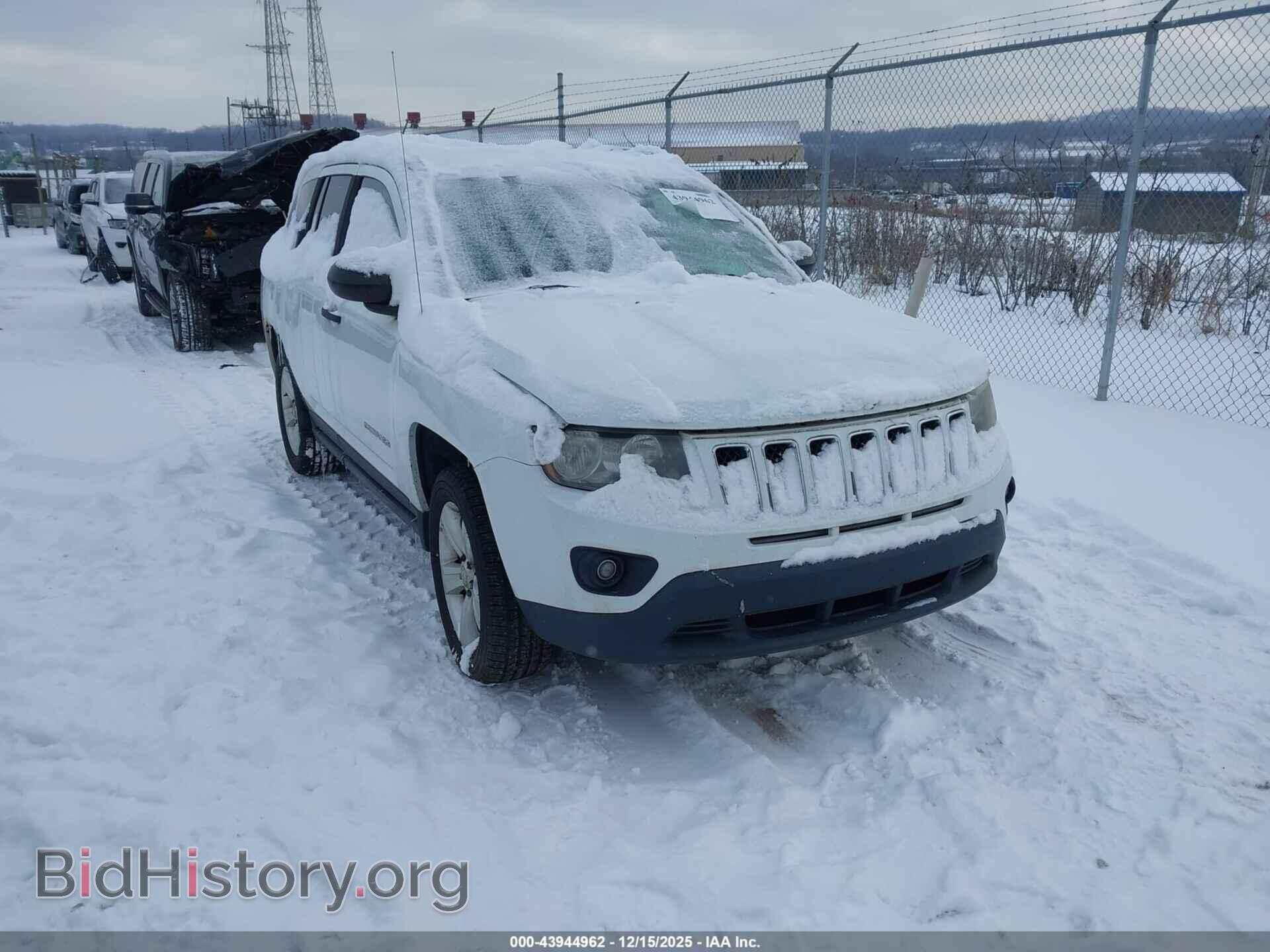 Фотография 1C4NJDBB5GD524076 - JEEP COMPASS 2016