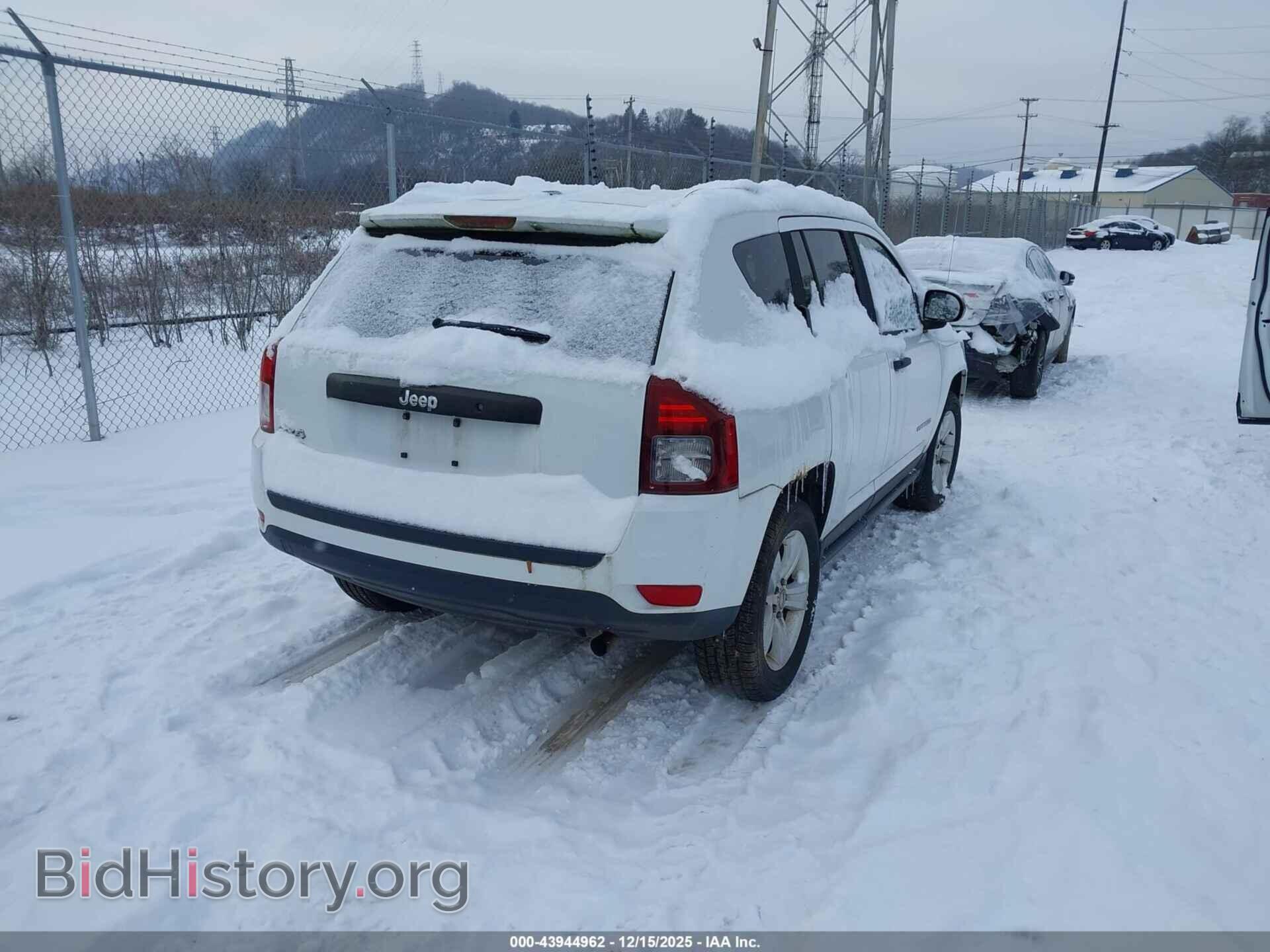 2016 JEEP COMPASS - VIN: 1C4NJDBB5GD524076 - Фото 4