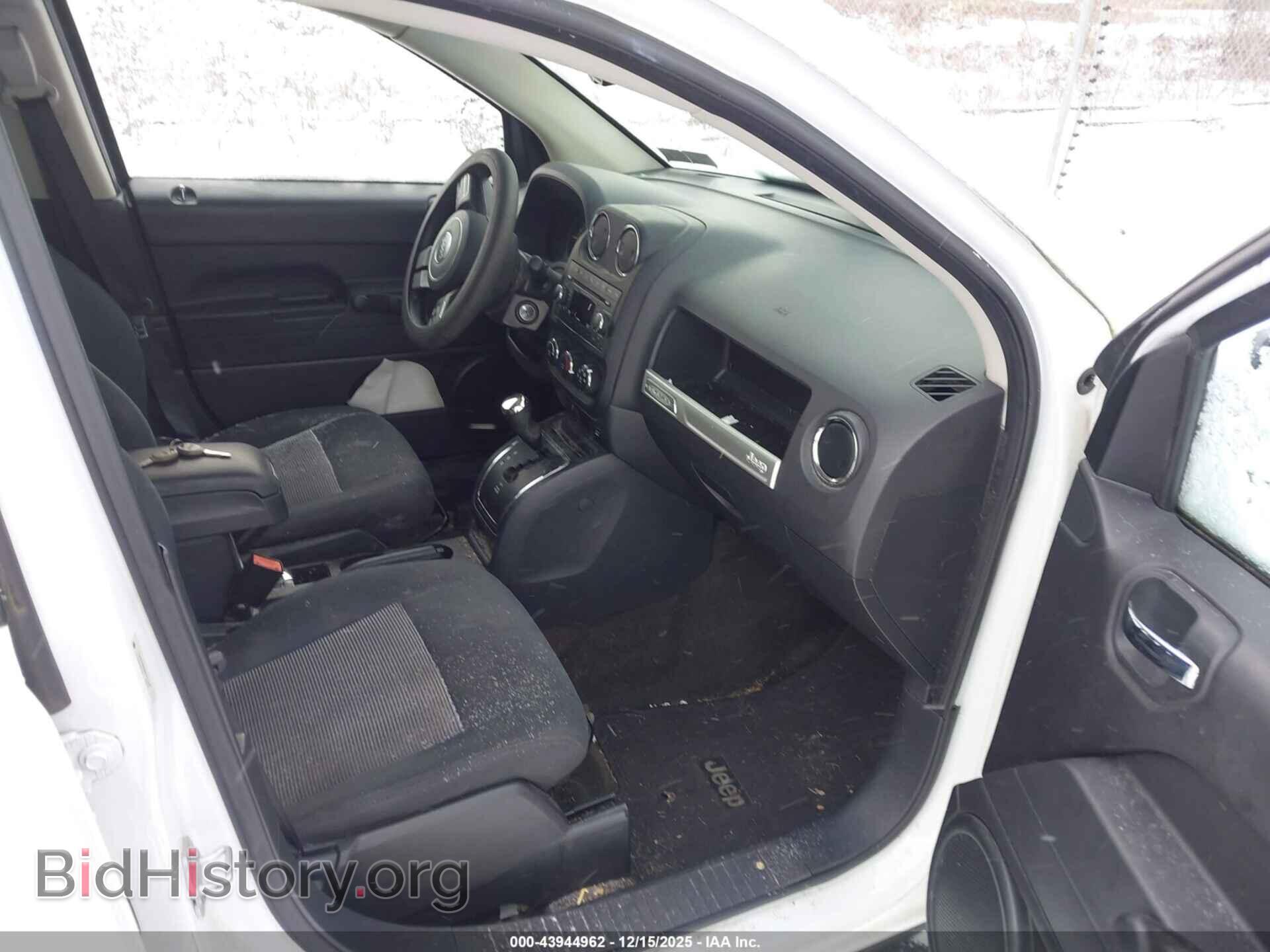 2016 JEEP COMPASS - VIN: 1C4NJDBB5GD524076 - Фото 5
