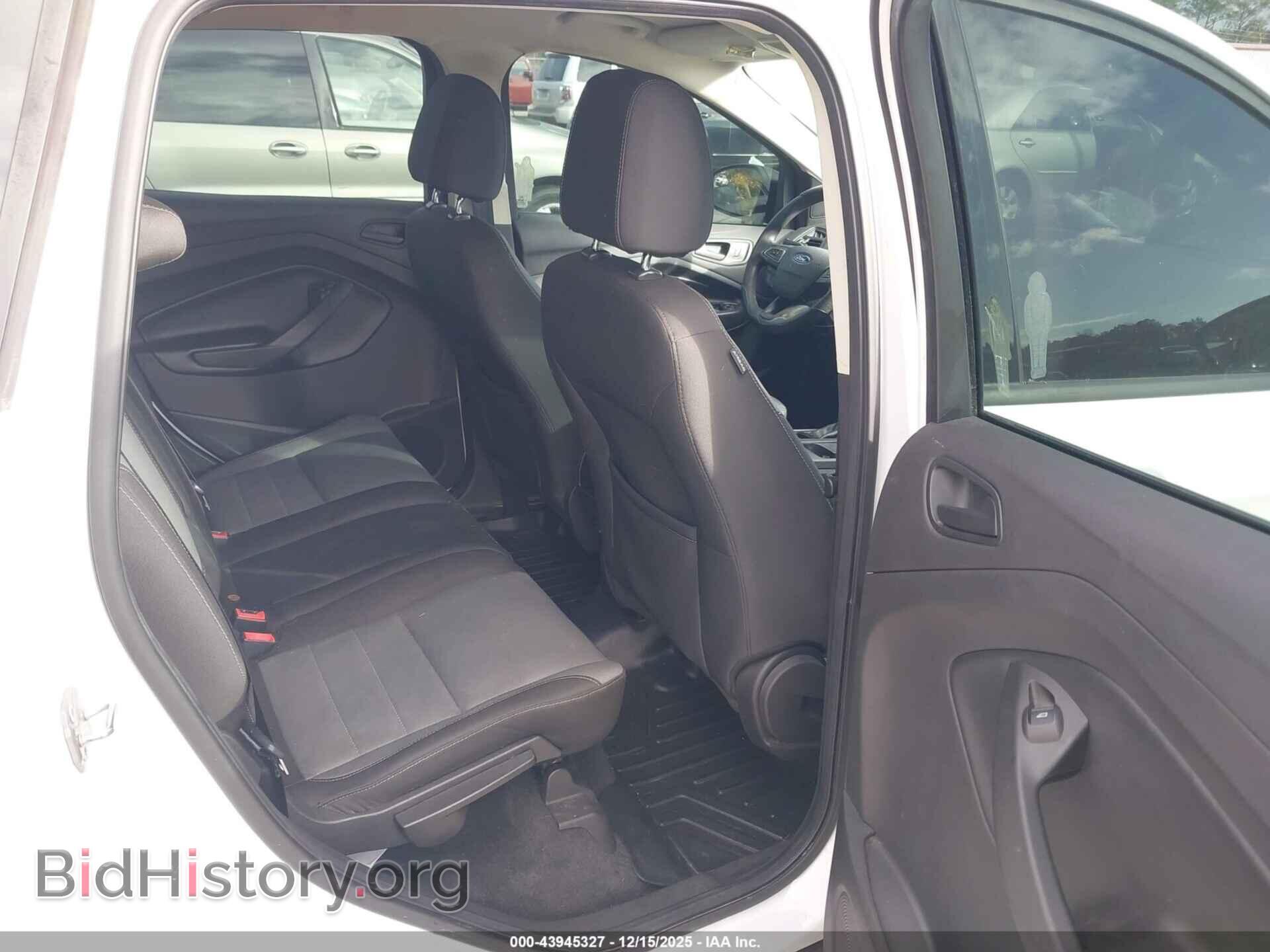 2017 FORD ESCAPE - VIN: 1FMCU0F76HUC73403 - Фото 8
