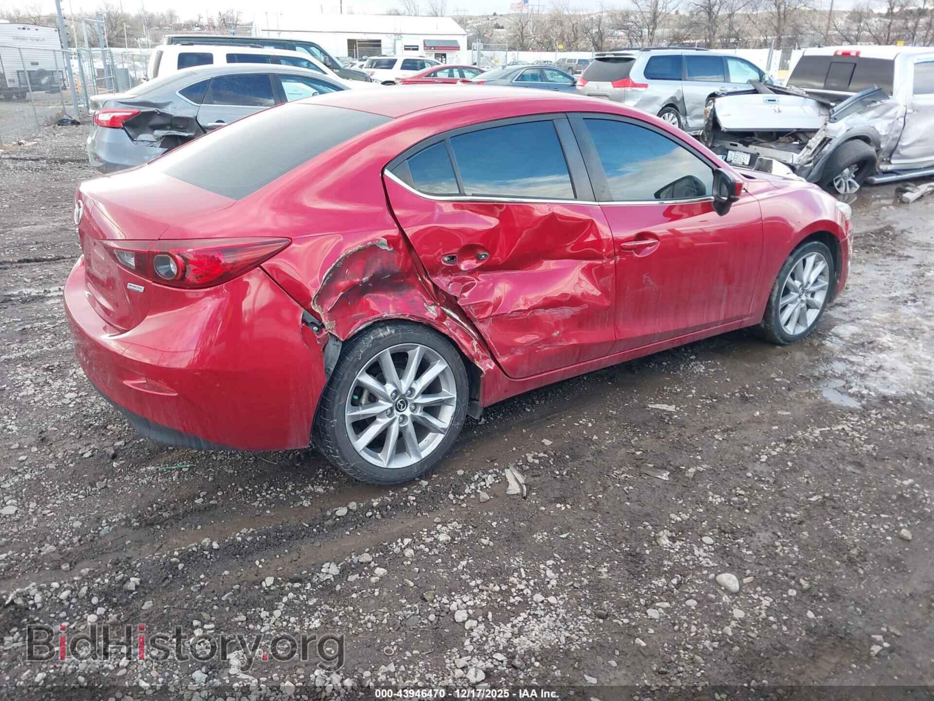 2017 MAZDA MAZDA3 - VIN: 3MZBN1V74HM138491 - Фото 4