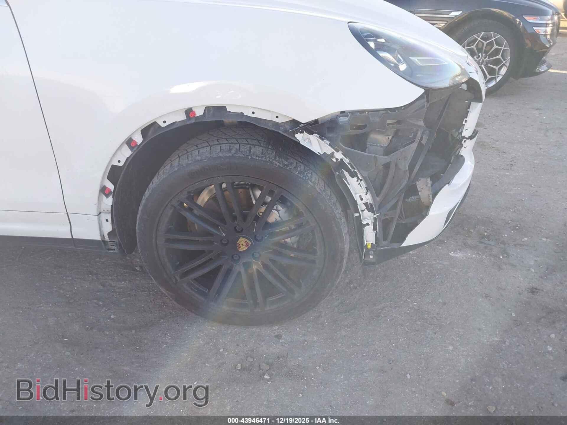 2015 PORSCHE CAYENNE - VIN: WP1AB2A26FLA57139 - Фото 6