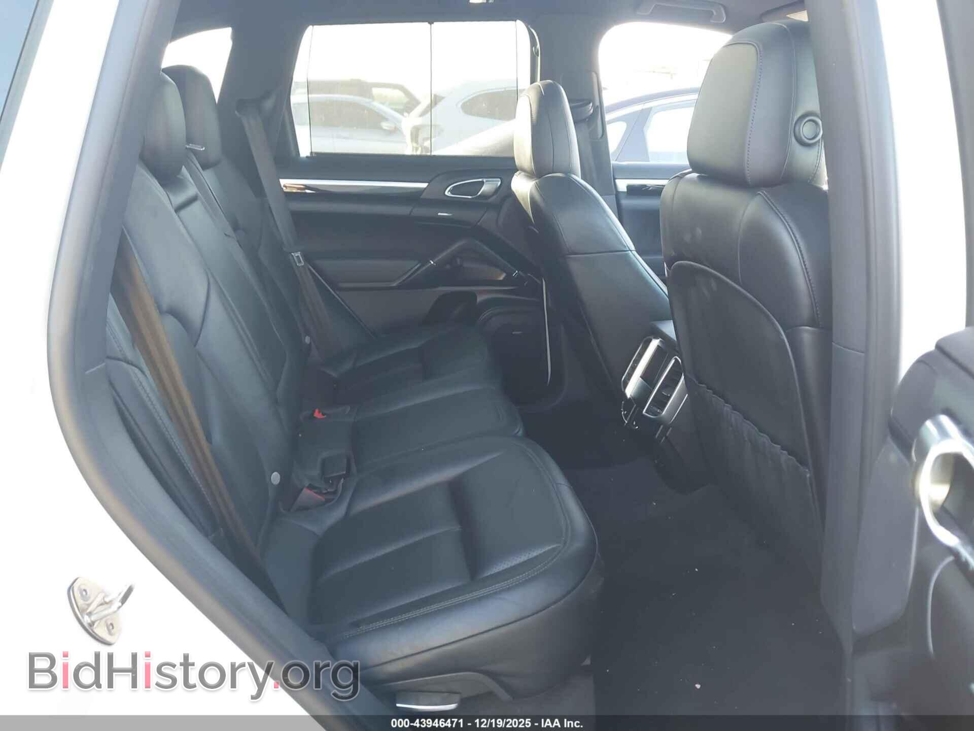 2015 PORSCHE CAYENNE - VIN: WP1AB2A26FLA57139 - Фото 8