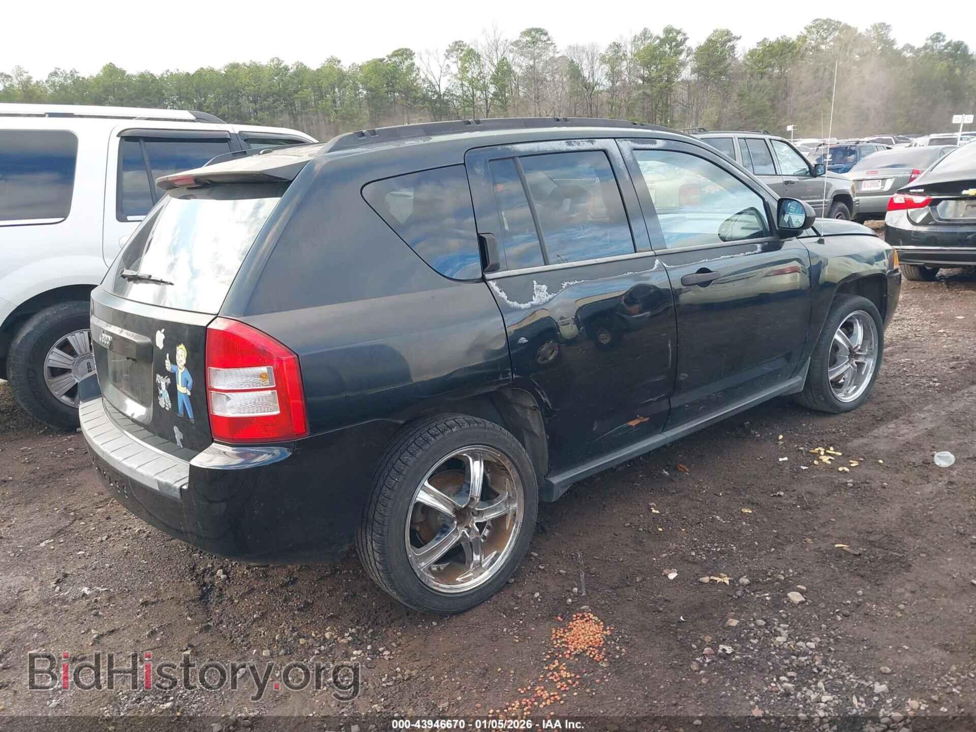2007 JEEP COMPASS - VIN: 1J8FT47W27D124317 - Фото 4