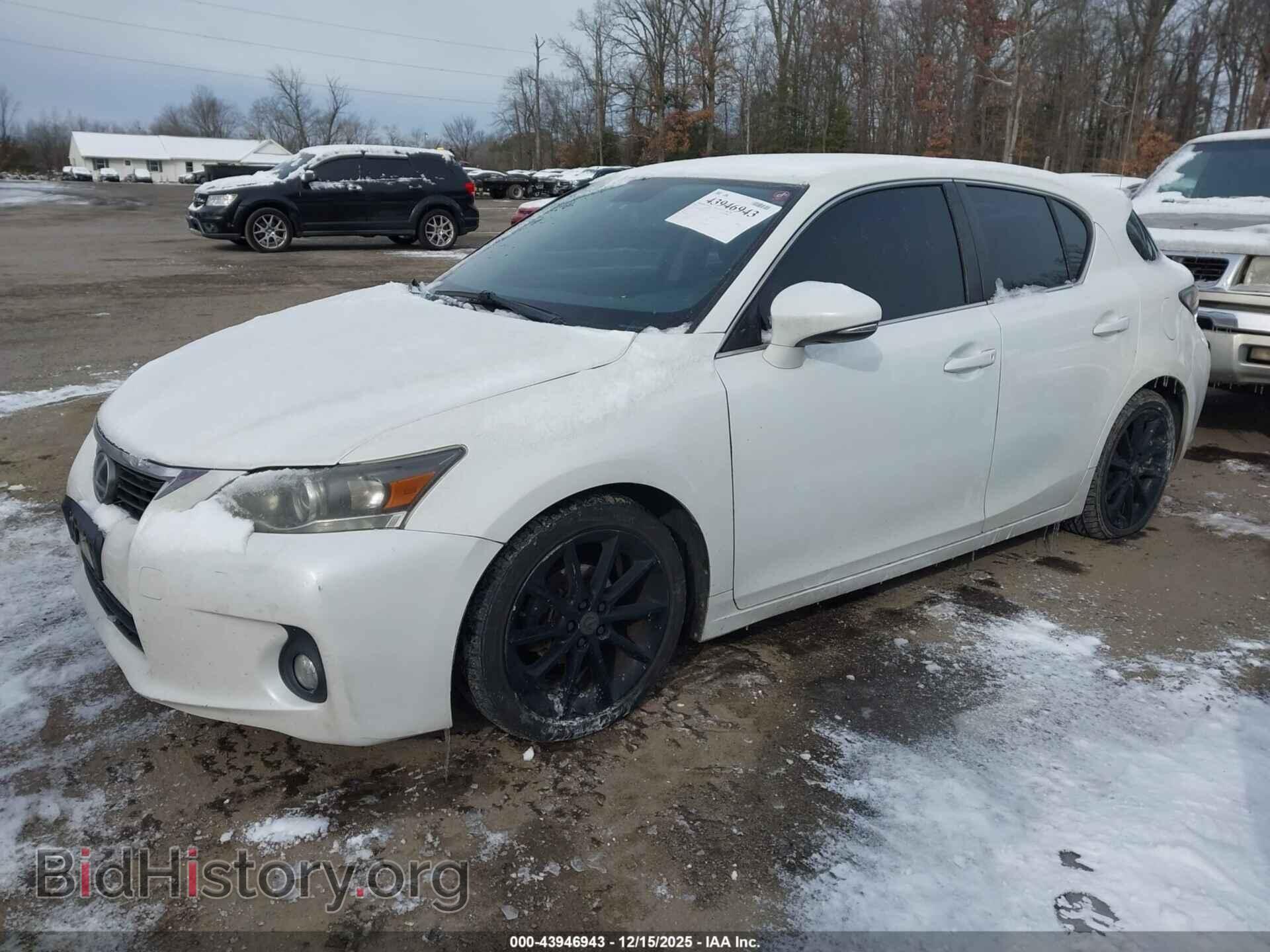 2012 LEXUS CT 200H - VIN: JTHKD5BH2C2121360 - Фото 2