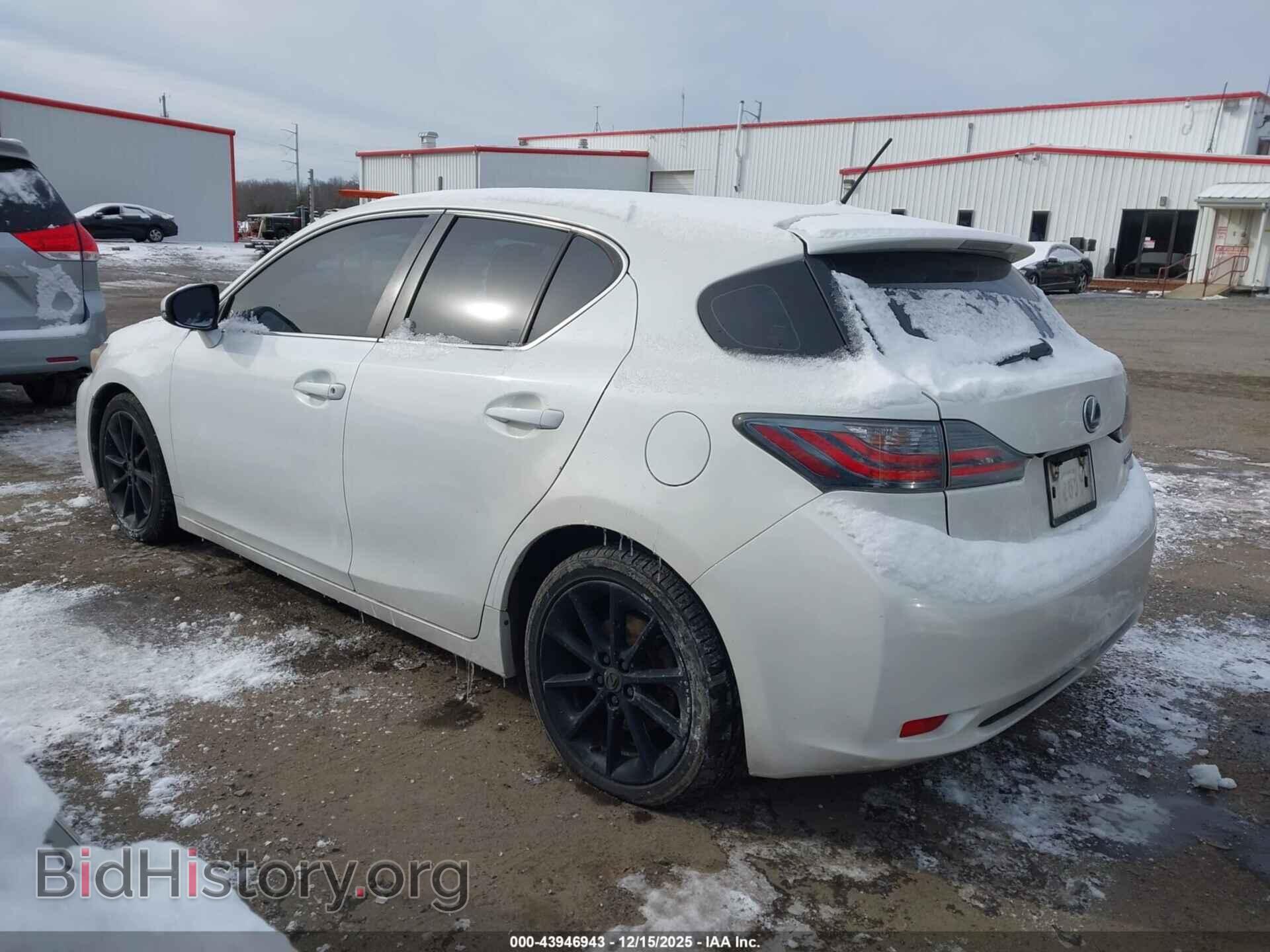 2012 LEXUS CT 200H - VIN: JTHKD5BH2C2121360 - Фото 3