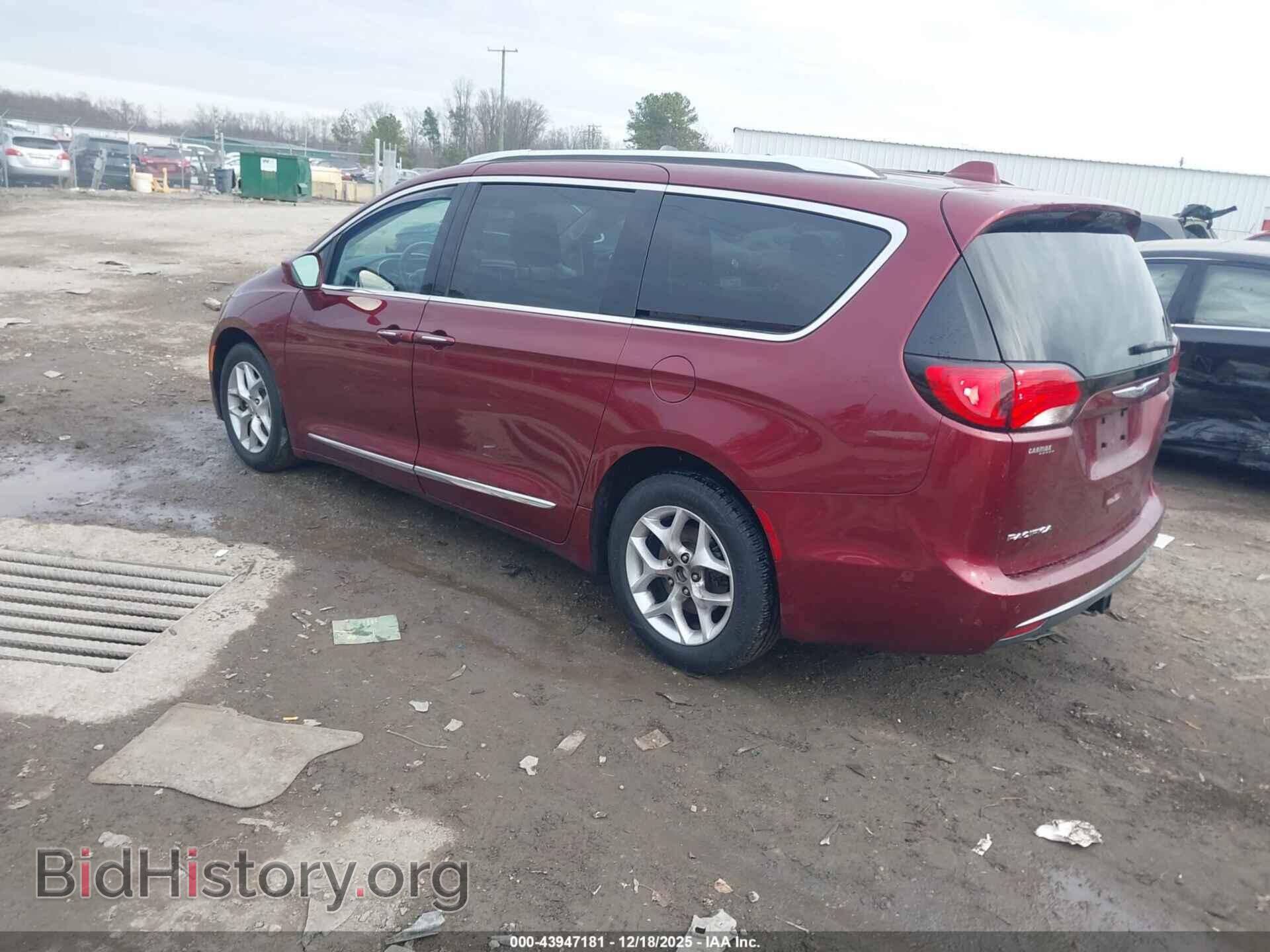 2017 CHRYSLER PACIFICA - VIN: 2C4RC1EG2HR661041 - Фото 3