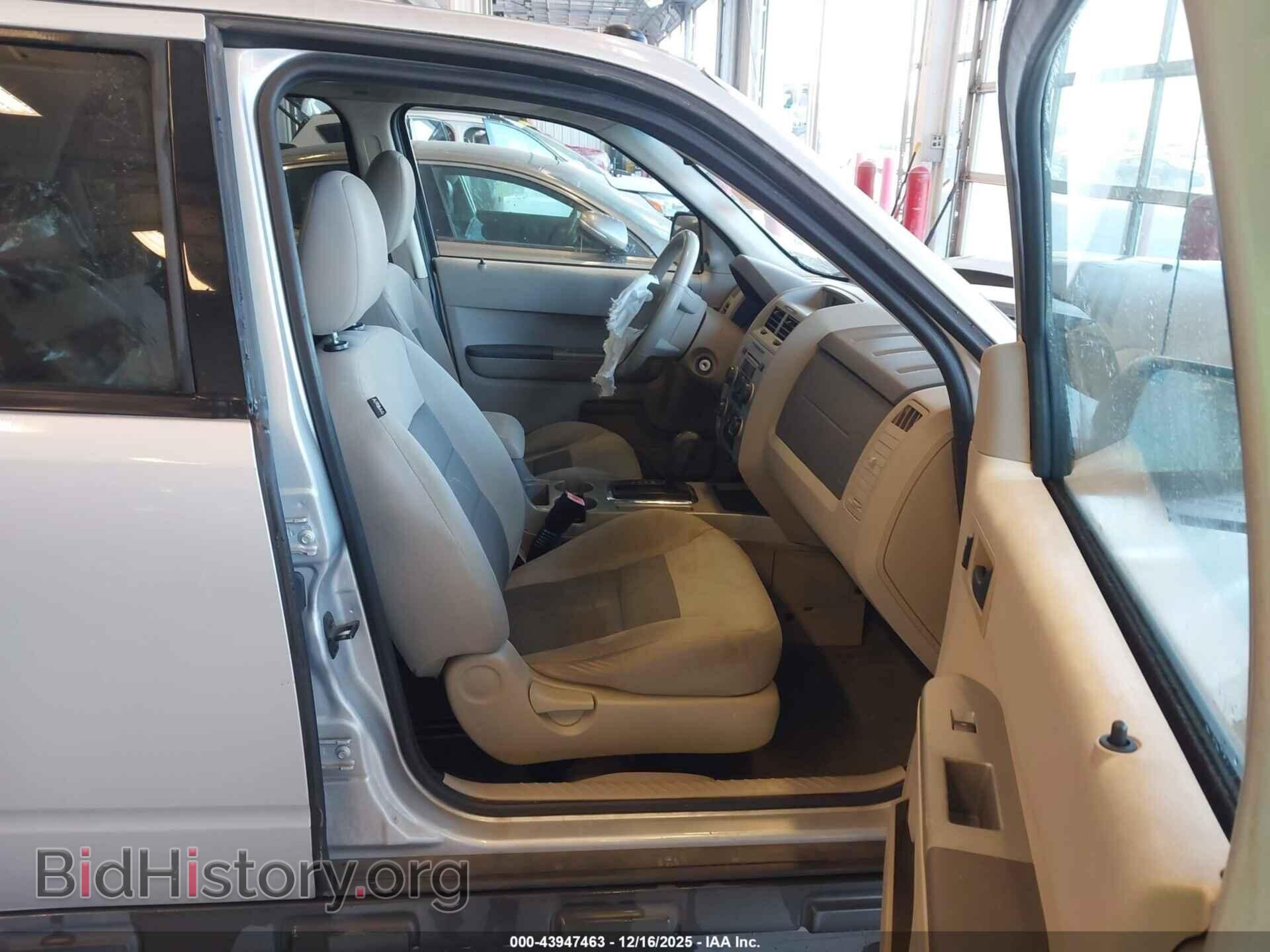 2008 FORD ESCAPE - VIN: 1FMCU03158KB35265 - Фото 5