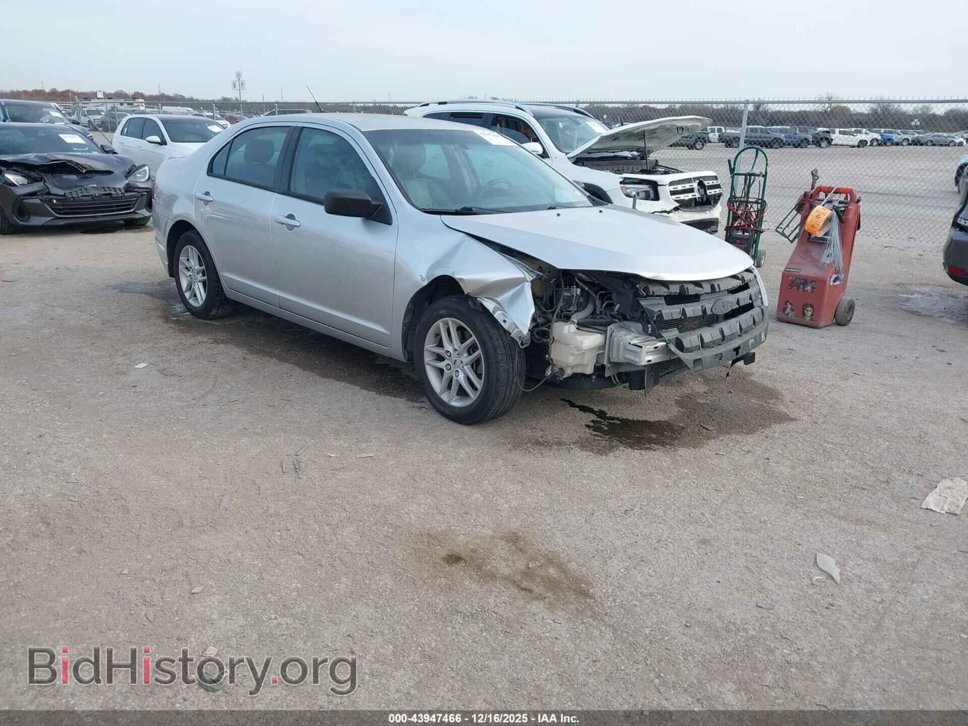 Photo 3FAHP0GA2BR334911 - FORD FUSION 2011
