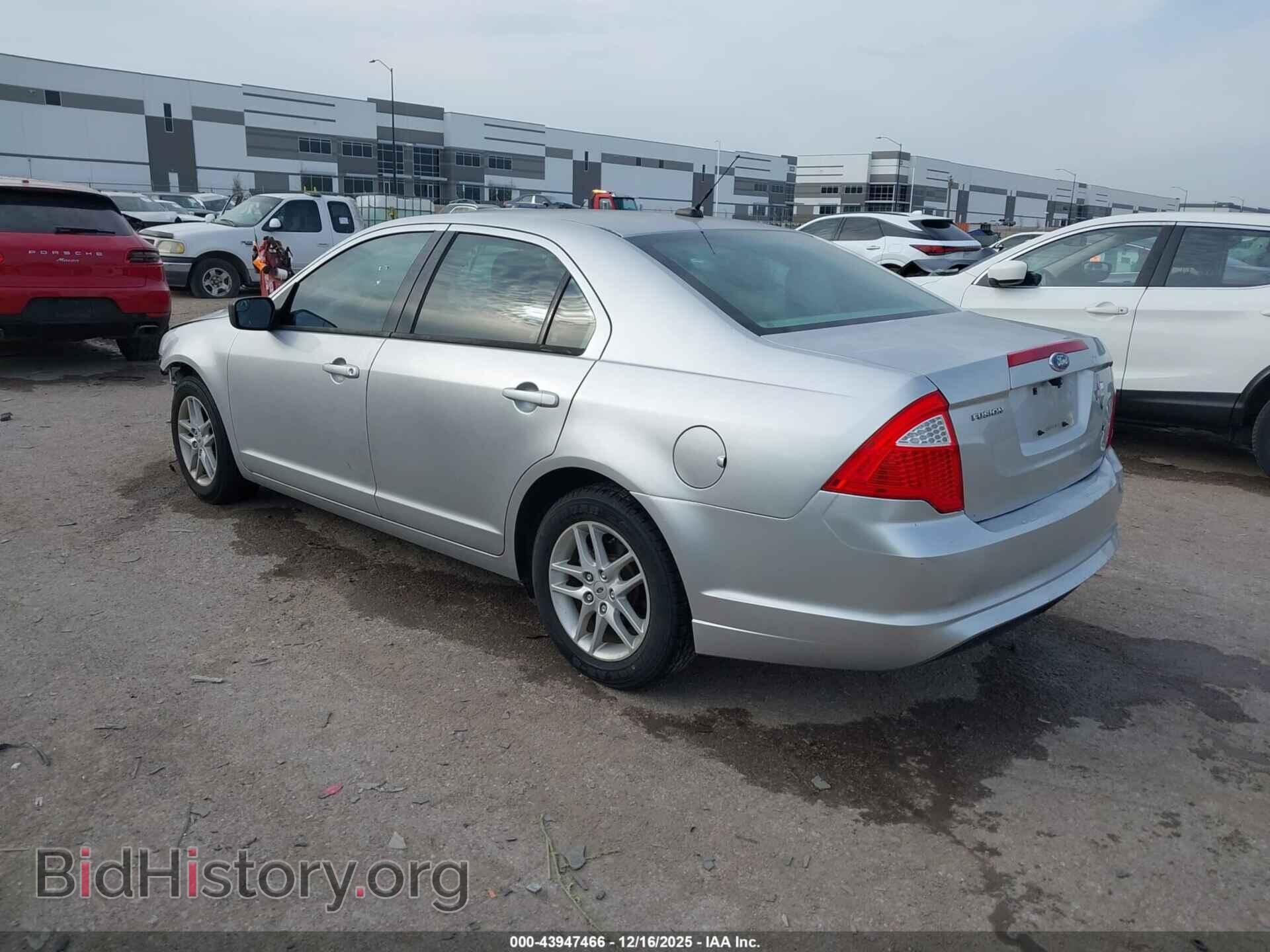 2011 FORD FUSION - VIN: 3FAHP0GA2BR334911 - Фото 3