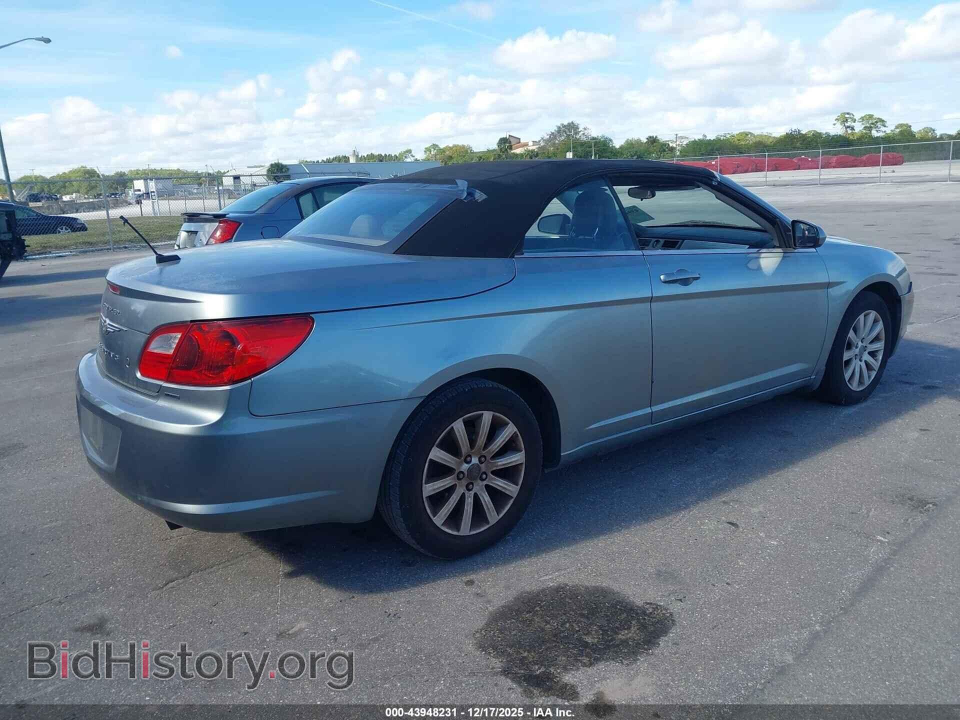 2010 CHRYSLER SEBRING - VIN: 1C3BC5ED2AN156218 - Фото 4