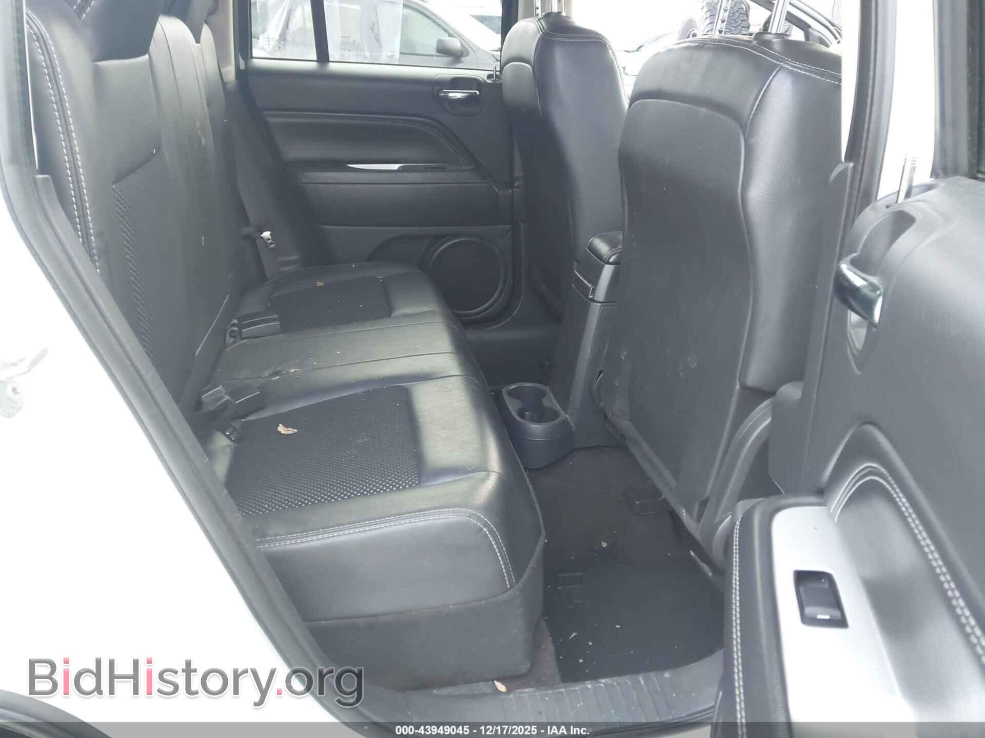 2014 JEEP COMPASS - VIN: 1C4NJCEA3ED648020 - Фото 8