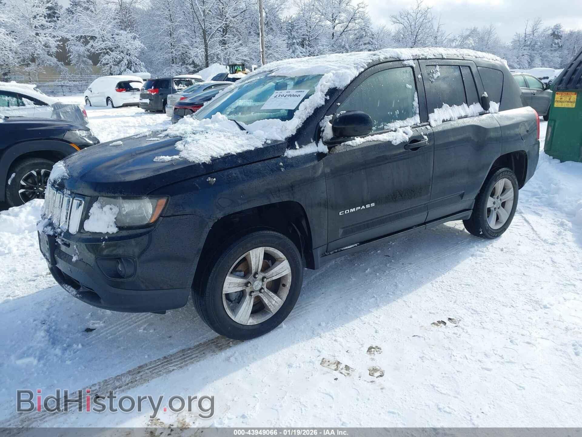 2014 JEEP COMPASS - VIN: 1C4NJDEBXED558569 - Photo 2