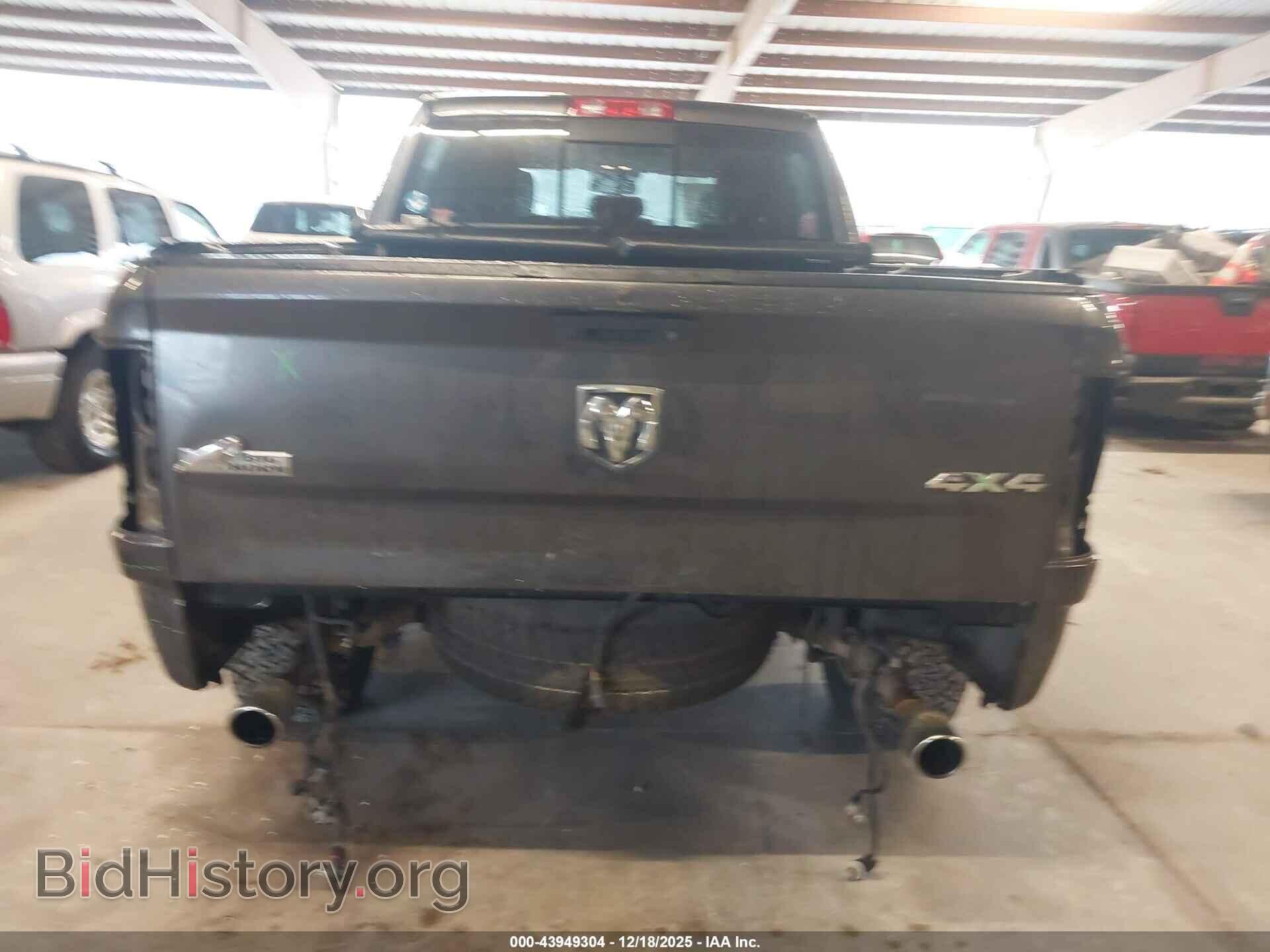 2017 RAM 1500 - VIN: 3C6RR7LTXHG688325 - Фото 17