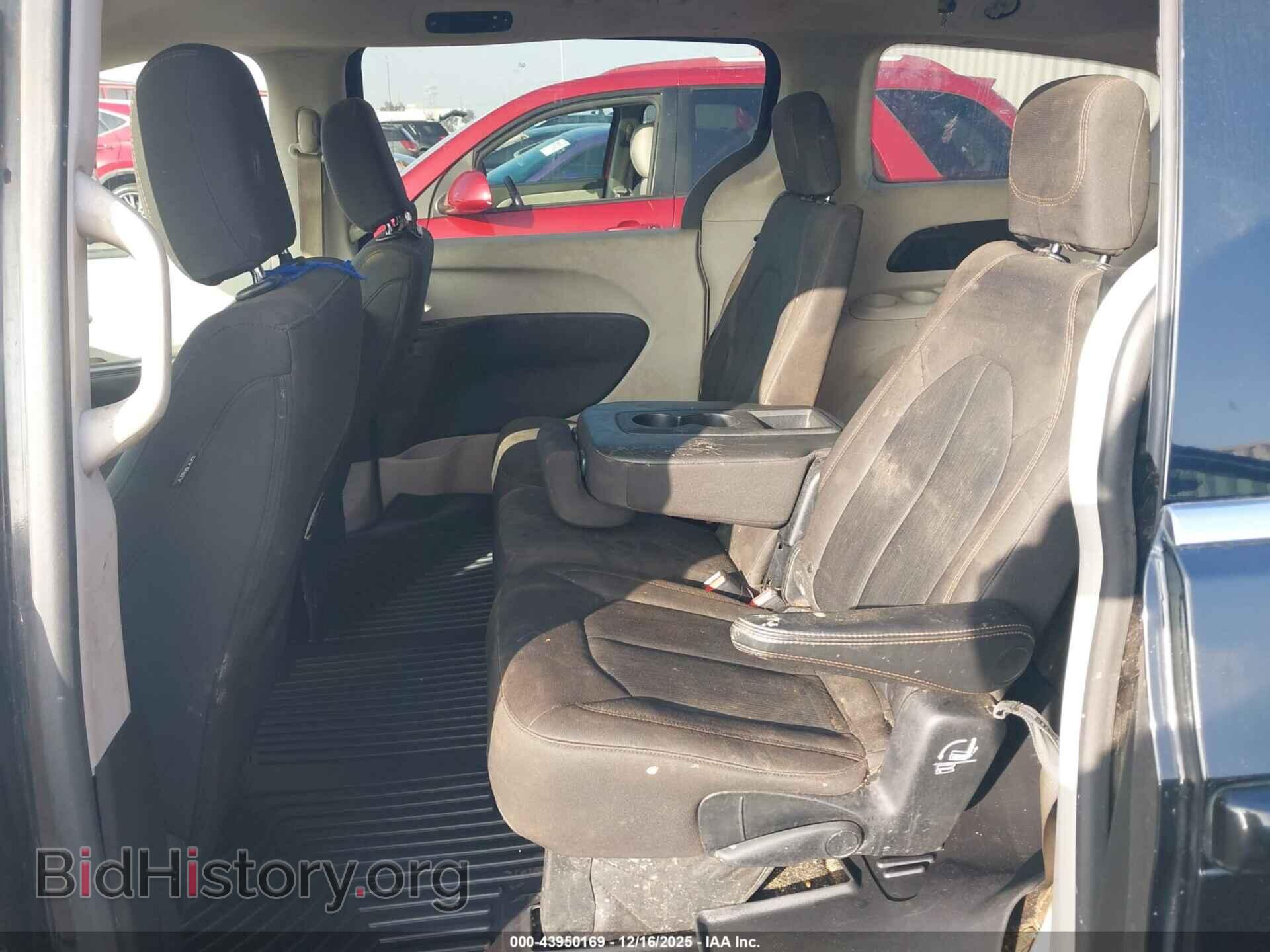 2017 CHRYSLER PACIFICA - VIN: 2C4RC1CG0HR735303 - Фото 8