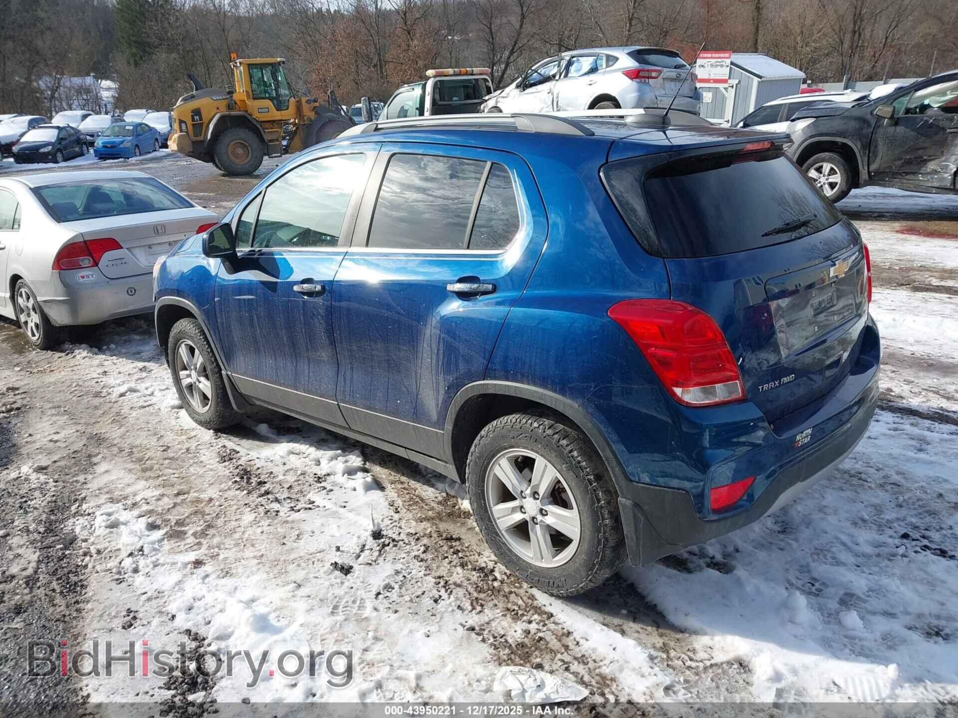 2019 CHEVROLET TRAX - VIN: 3GNCJPSB8KL355237 - Фото 3