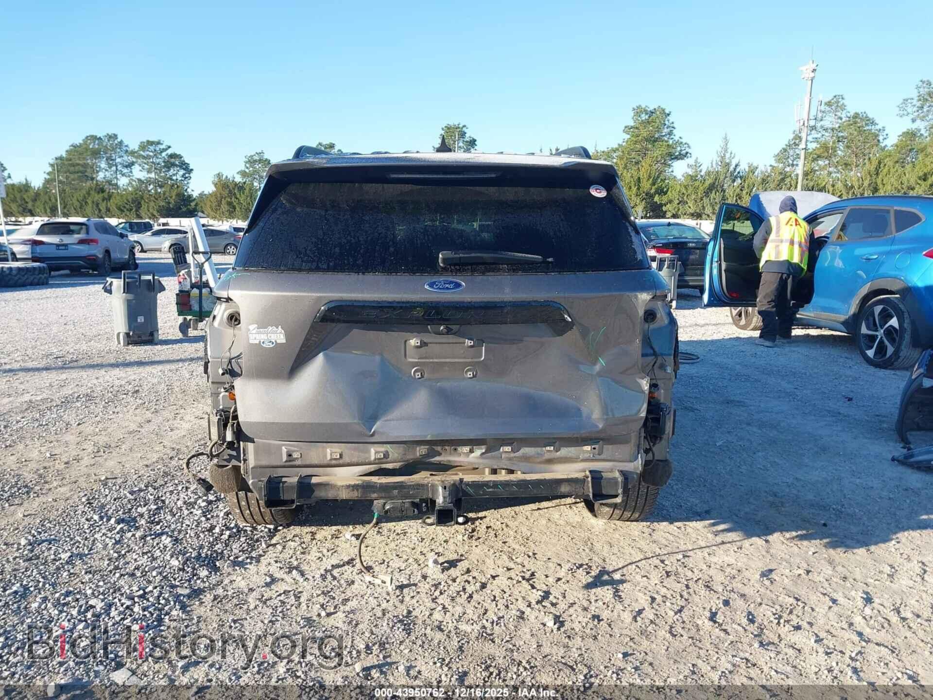 2023 FORD EXPLORER - VIN: 1FMSK7KH2PGB22239 - Photo 17