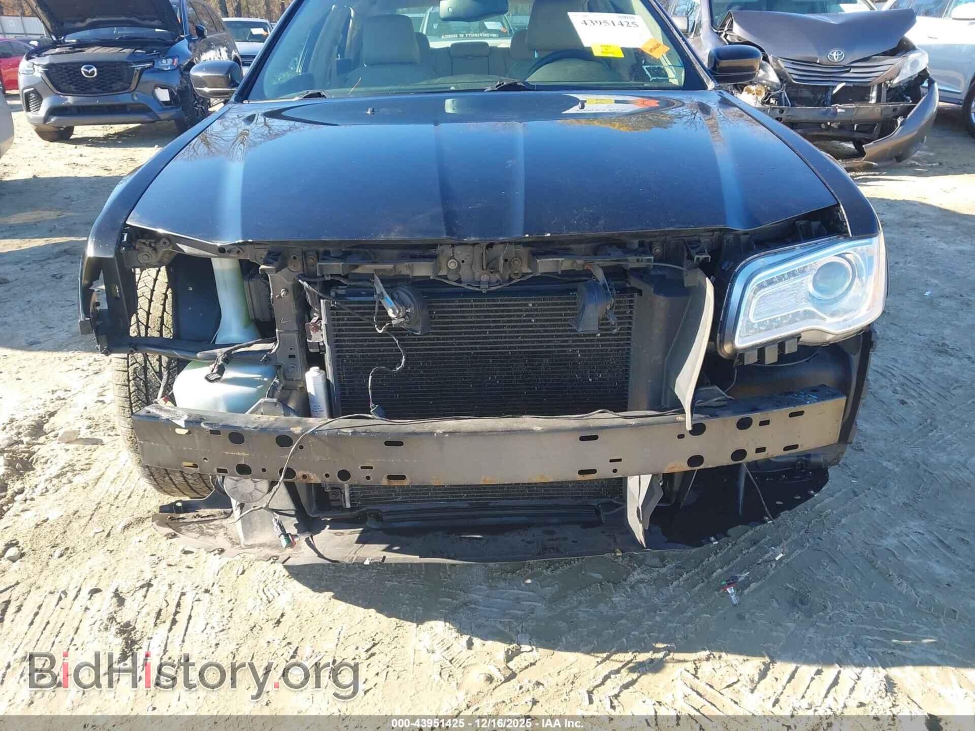 2013 CHRYSLER 300 - VIN: 2C3CCARG2DH528106 - Фото 6