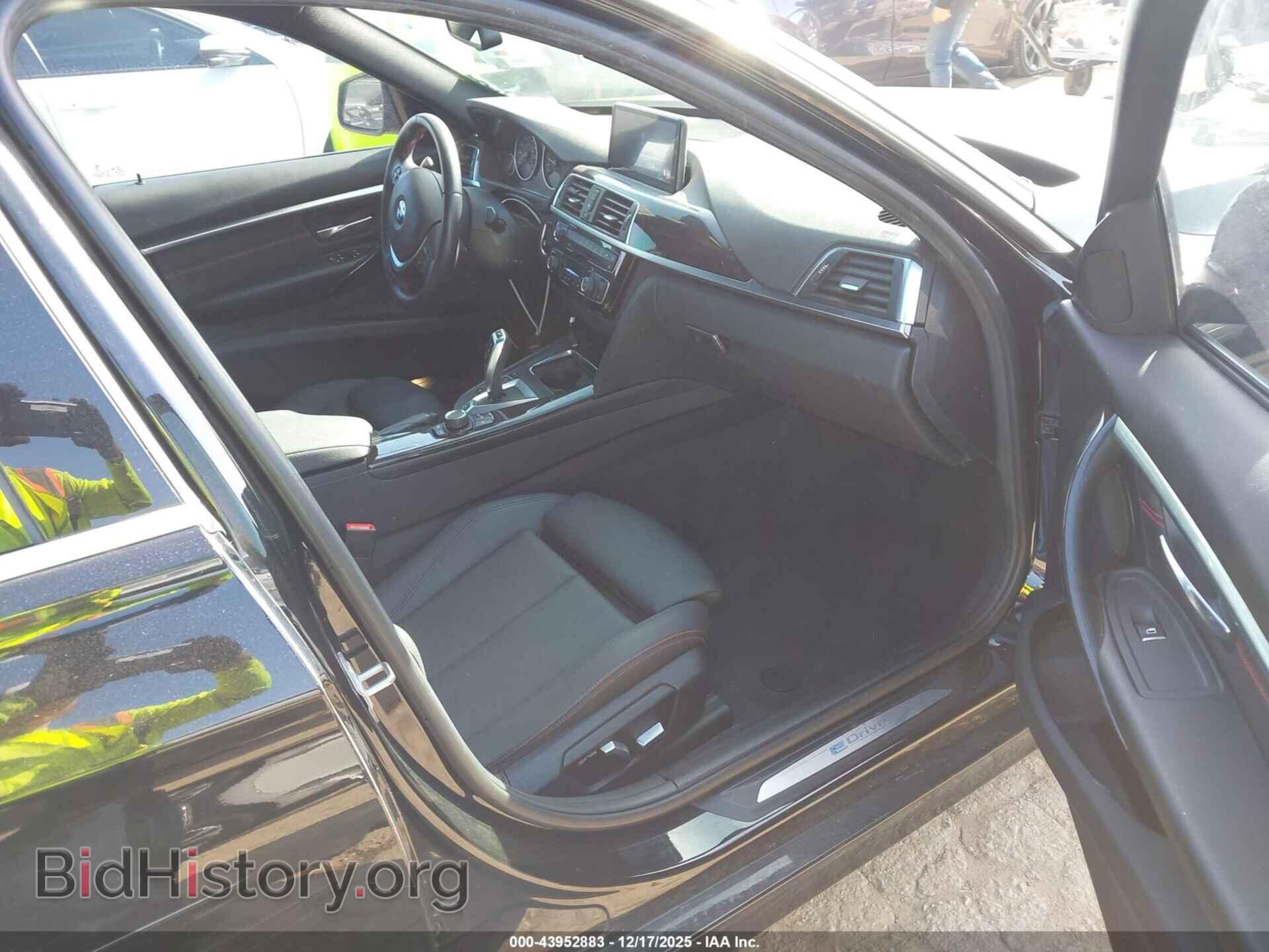 2017 BMW 330E - VIN: WBA8E1C30HA158762 - Фото 5
