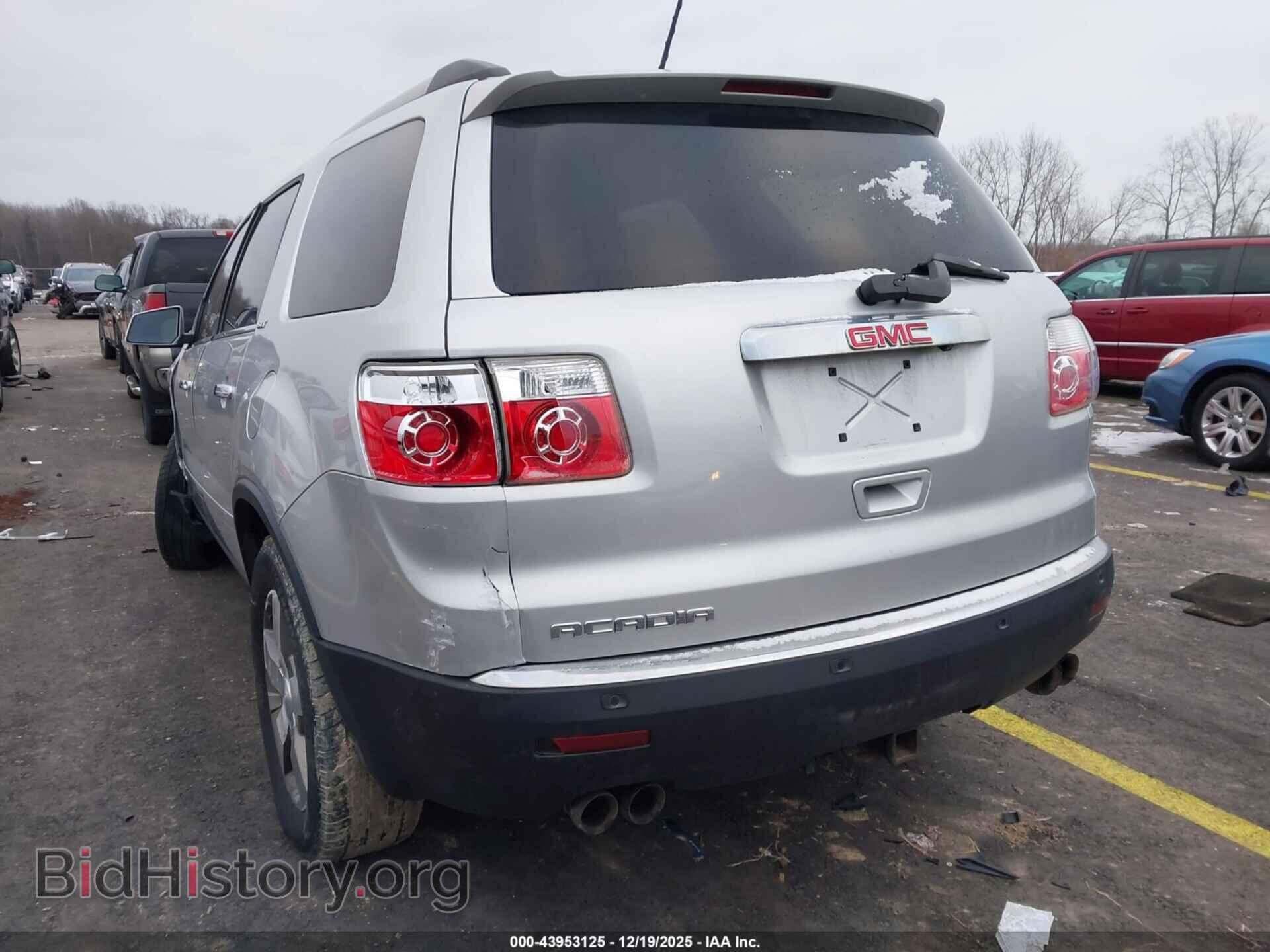 2011 GMC ACADIA - VIN: 1GKKRRED8BJ347608 - Фото 3
