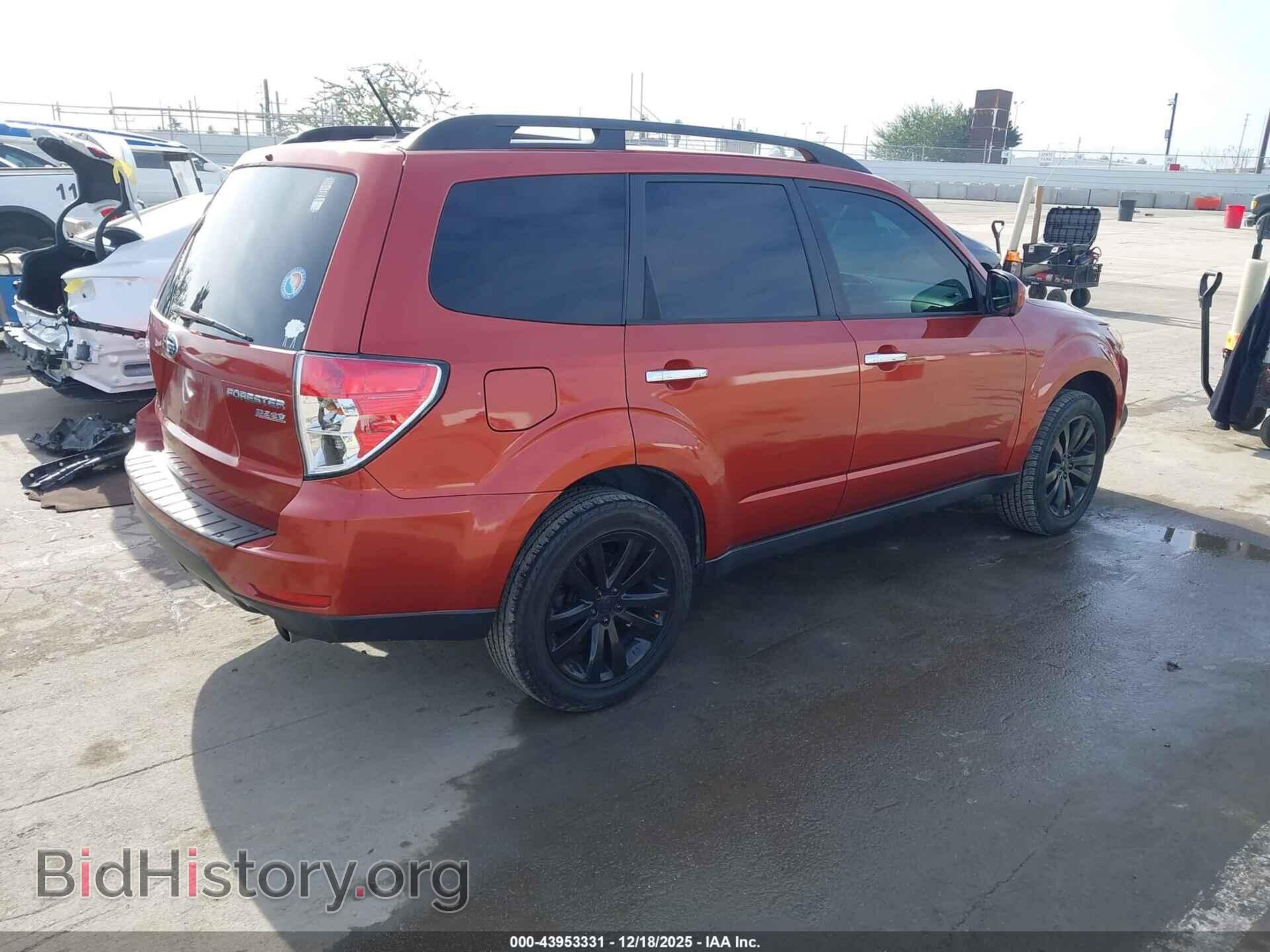 2011 SUBARU FORESTER - VIN: JF2SHAEC6BH704221 - Фото 4