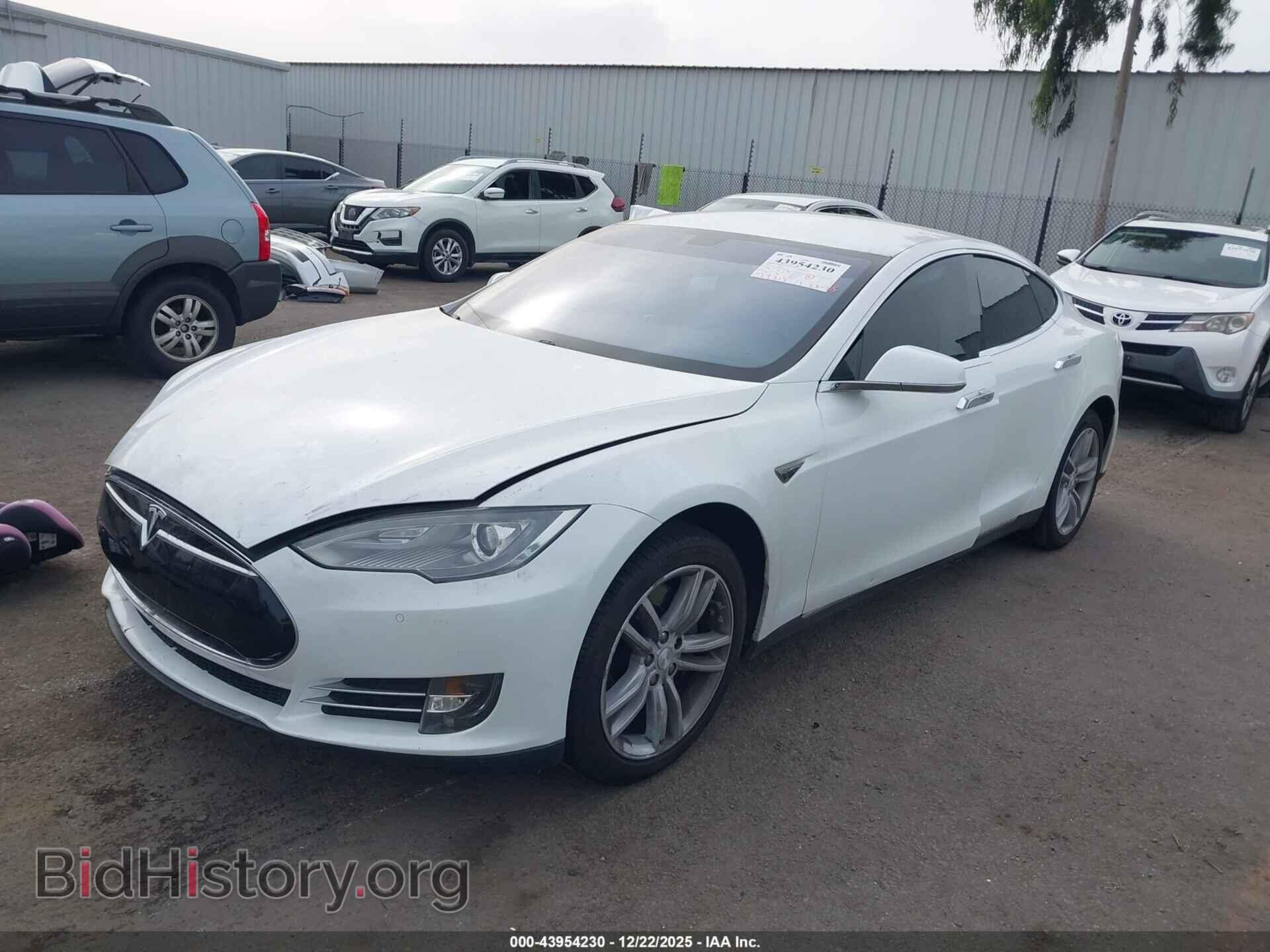 2013 TESLA MODEL S - VIN: 5YJSA1CNXDFP28144 - Photo 2