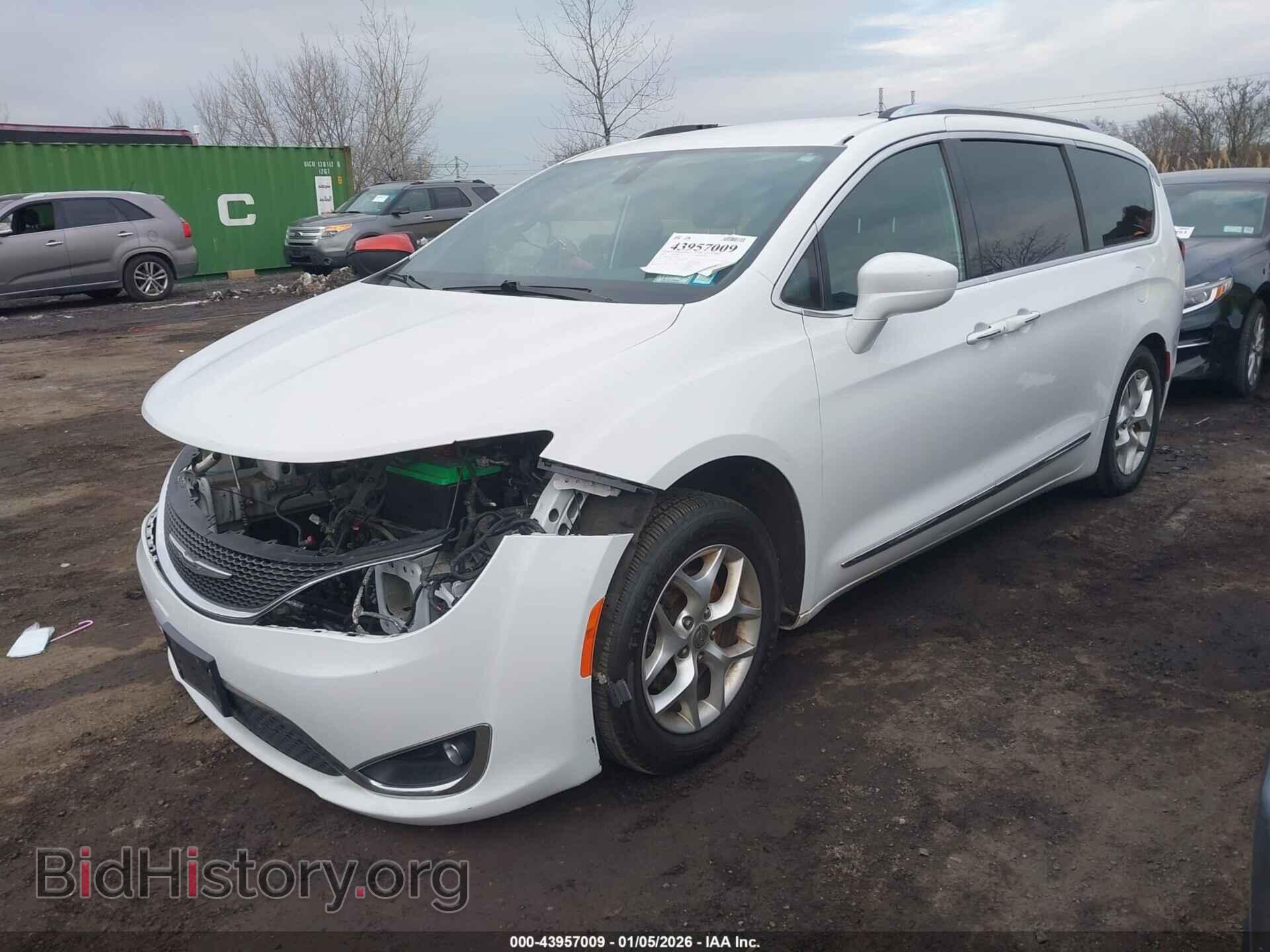 2020 CHRYSLER PACIFICA - VIN: 2C4RC1BG6LR110933 - Фото 2