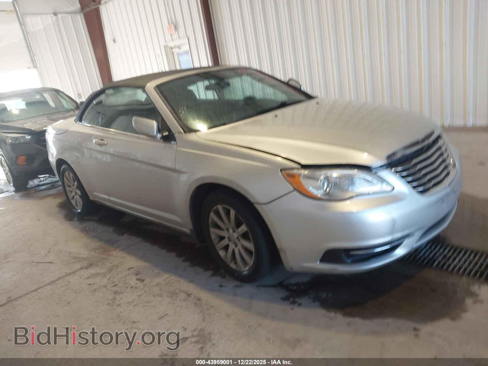 Photo 1C3BCBEB8CN215708 - CHRYSLER 200 2012