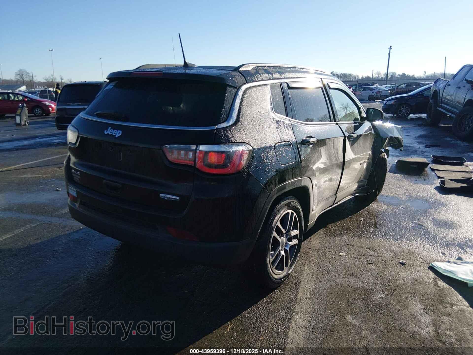 2019 JEEP COMPASS - VIN: 3C4NJDBB2KT760929 - Фото 4