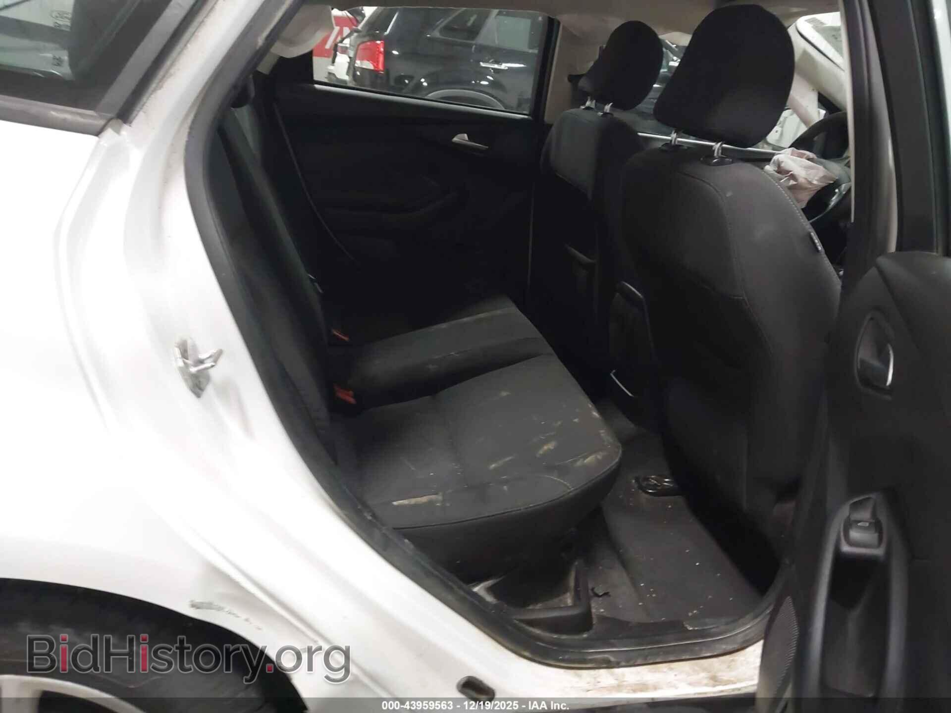 2016 FORD FOCUS - VIN: 1FADP3F25GL405504 - Фото 8