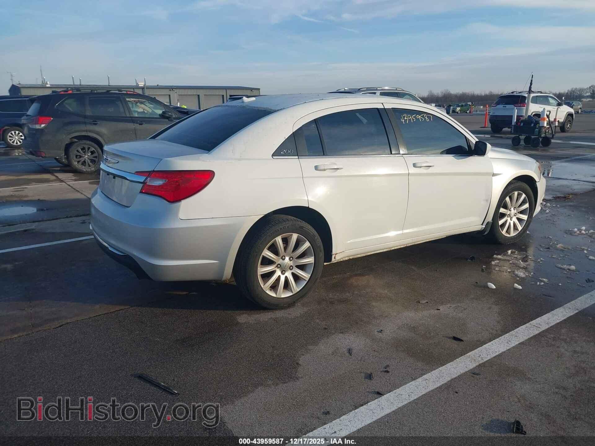 2012 CHRYSLER 200 - VIN: 1C3CCBBB3CN283956 - Photo 4
