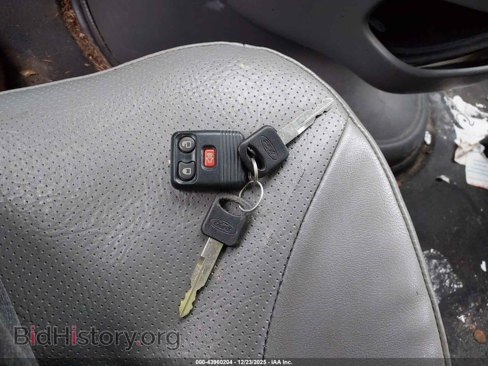 2007 FORD E-250 - VIN: 1FTNS24W27DB24638 - Фото 11