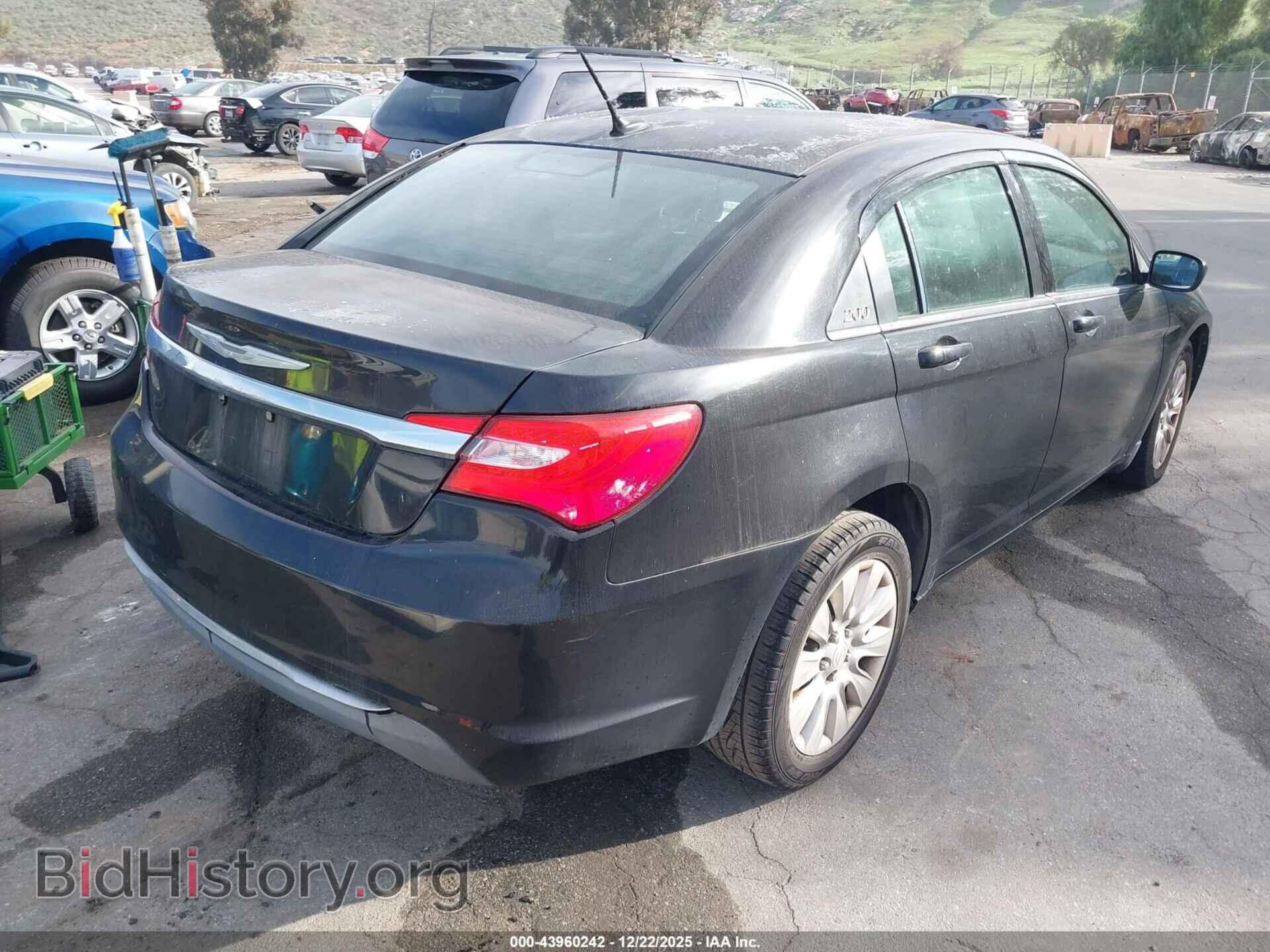 2012 CHRYSLER 200 - VIN: 1C3CCBAB1CN117274 - Photo 4