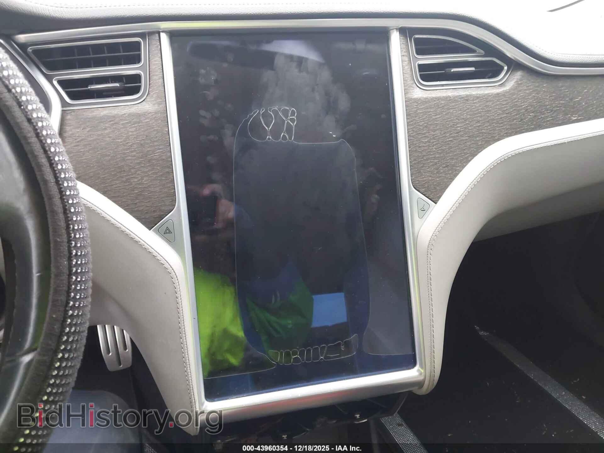 2013 TESLA MODEL S - VIN: 5YJSA1DP0DFP21946 - Photo 18