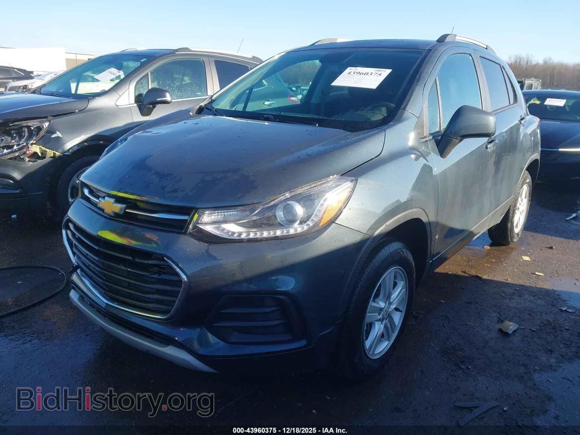 2021 CHEVROLET TRAX - VIN: KL7CJPSB8MB347312 - Photo 2