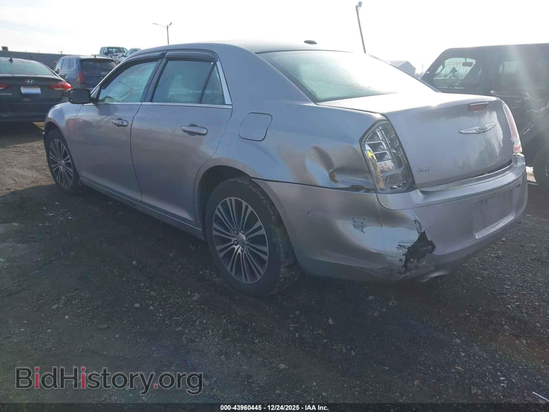 2013 CHRYSLER 300 - VIN: 2C3CCAGG0DH659859 - Фото 3